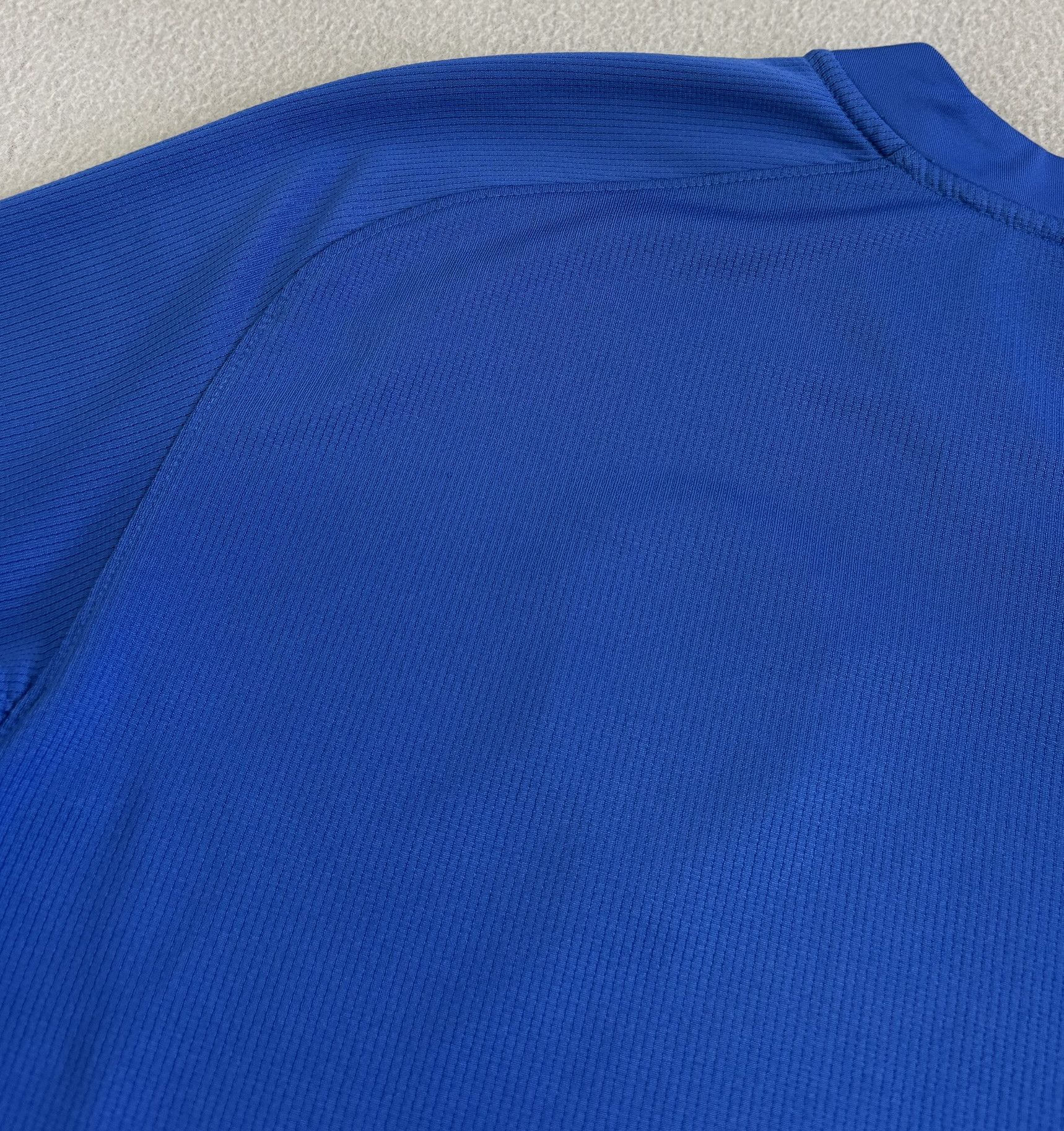 Nike Brazil 2008 Away Nike Football Jersey Large Size US L / EU 52-54 / 3 - 18 Thumbnail