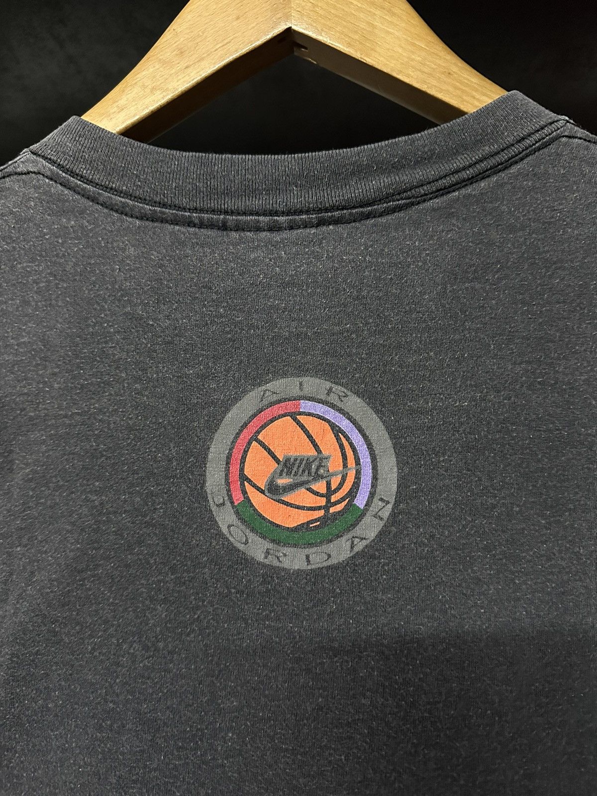 Vintage 90s NBA Nike Air Jordan Sun Faded Tee