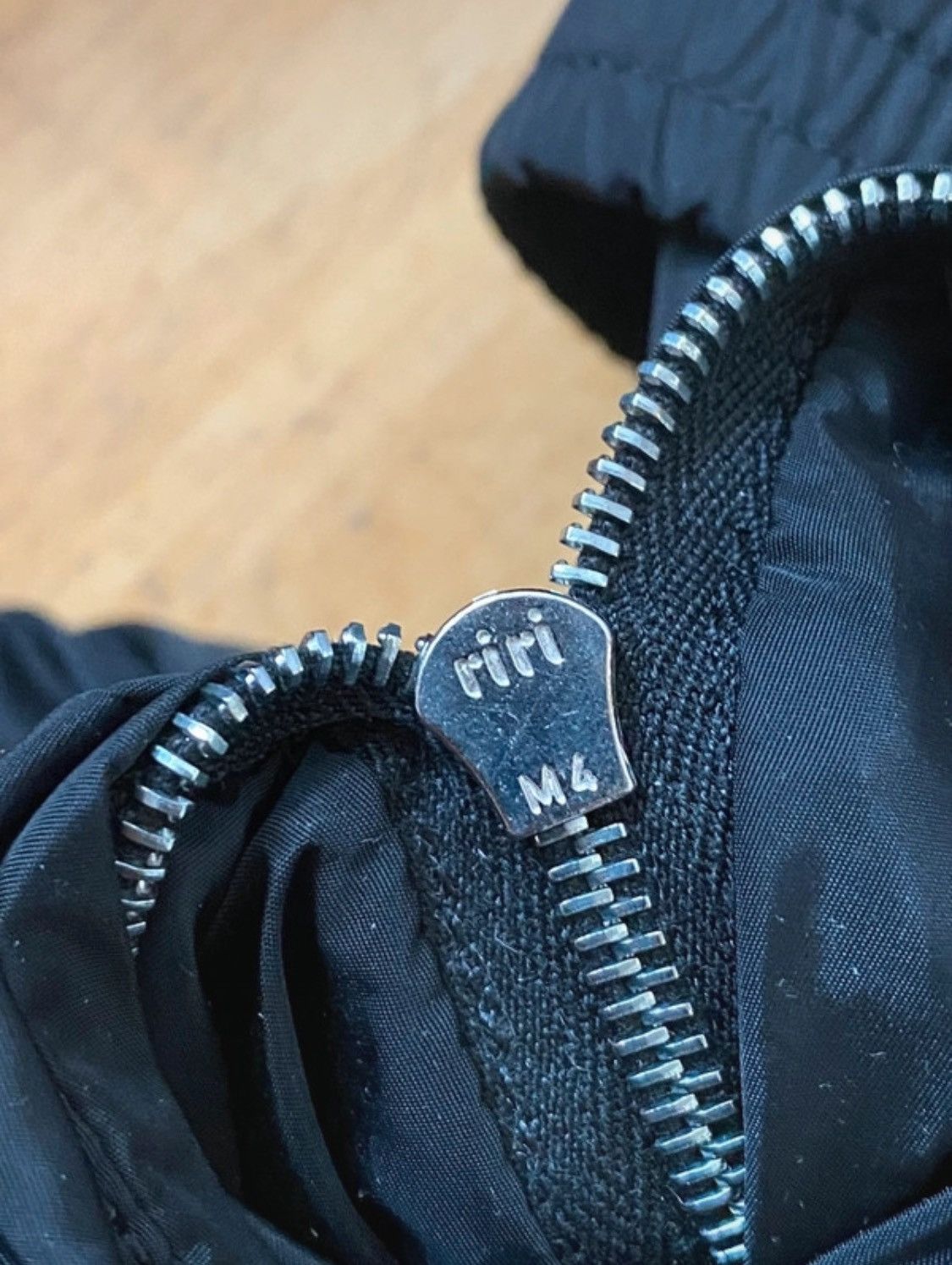 Prada × Vintage prada down jacket Size L / US 10 / IT 46 - 6 Thumbnail