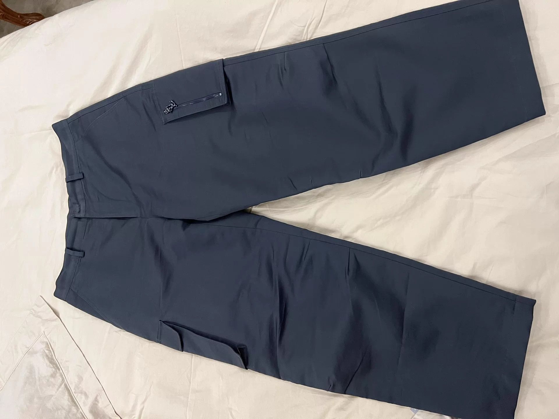 Louis Vuitton LV Runway Loose Workpants L, w/ Luxury Fabric & LV Logo Zip Size US 34 / EU 50 - 1 Thumbnail