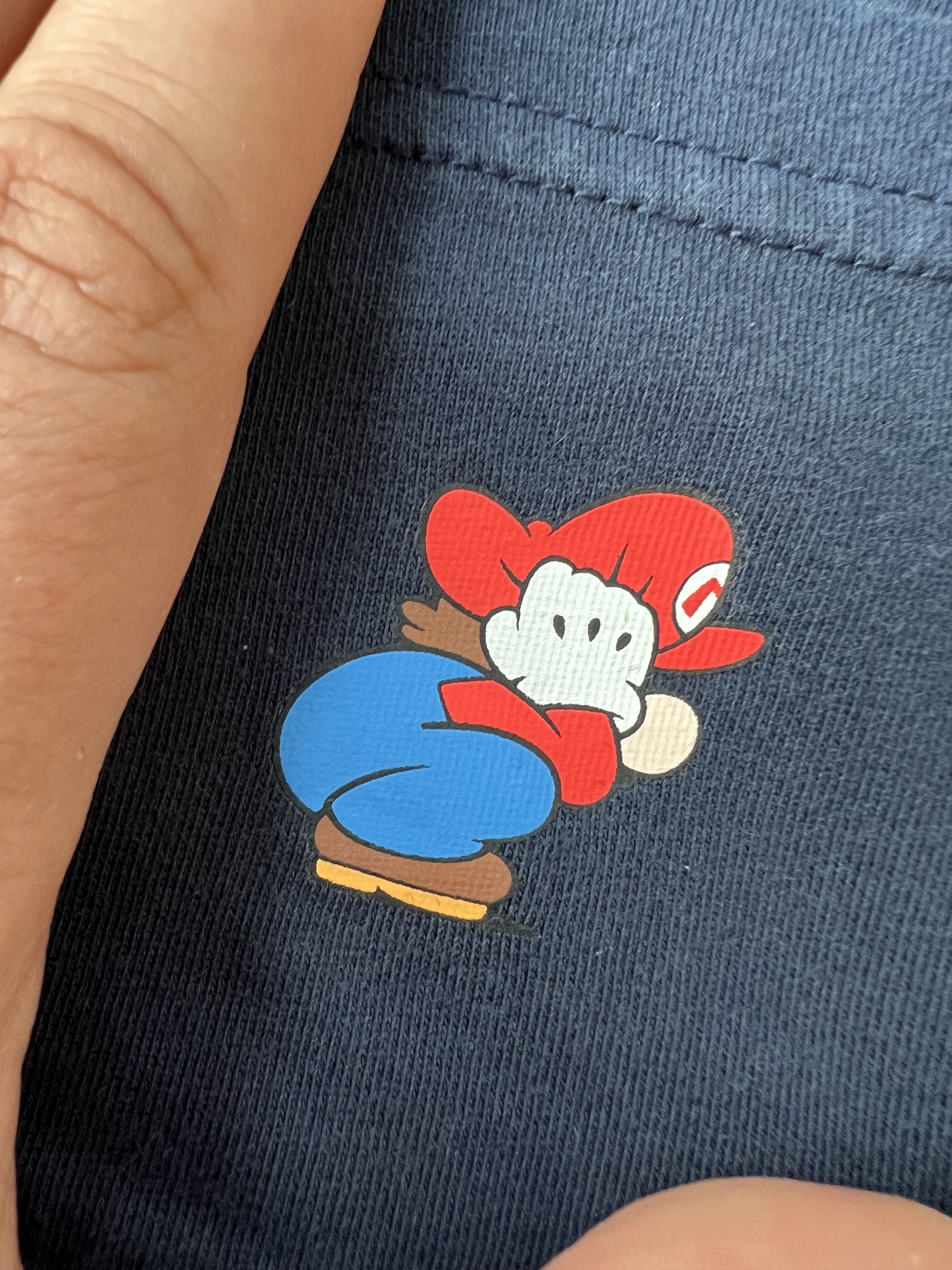 Nintendo Uniqlo Nintendo Tee Size US M / EU 48-50 / 2 - 2 Thumbnail