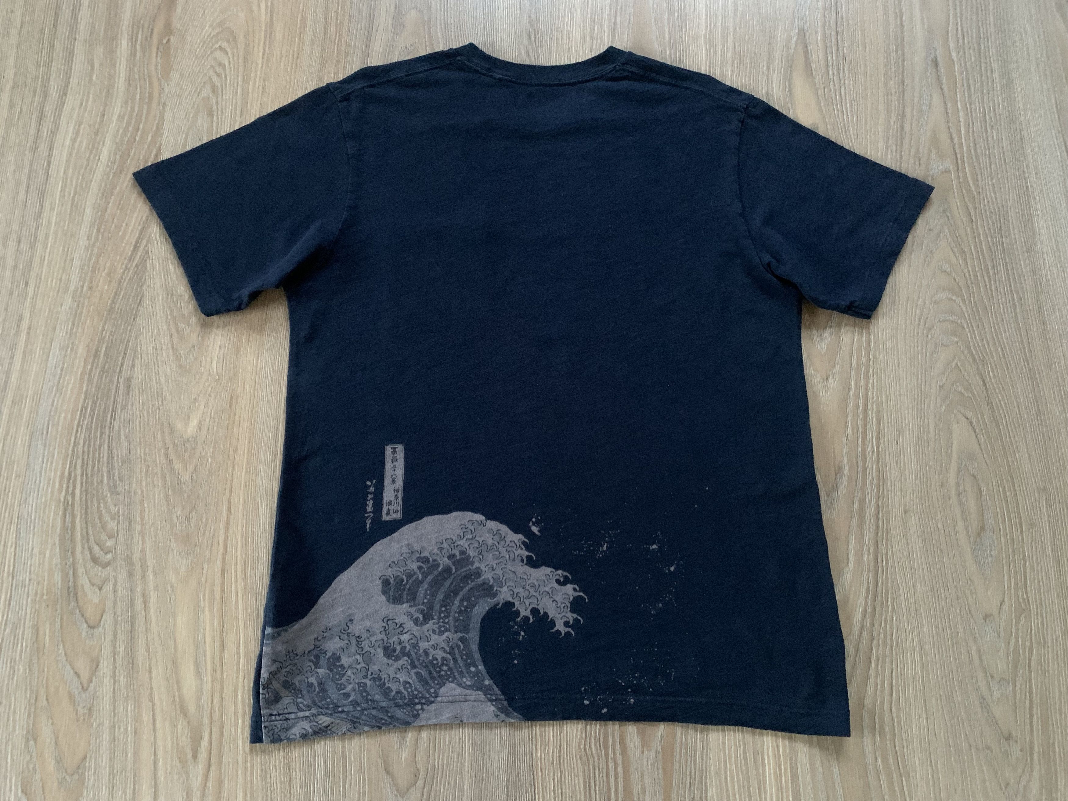 Uniqlo Uniqlo Ukiyo-e UT T-Shirt Size US M / EU 48-50 / 2 - 3 Thumbnail