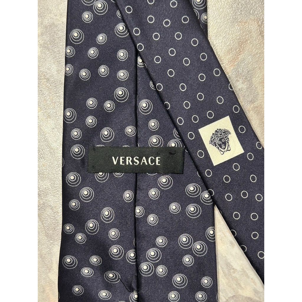 Versace Vintage Versace Men's Silk Medusa Logo Neck Tie in Navy / Wh Size ONE SIZE - 2 Thumbnail