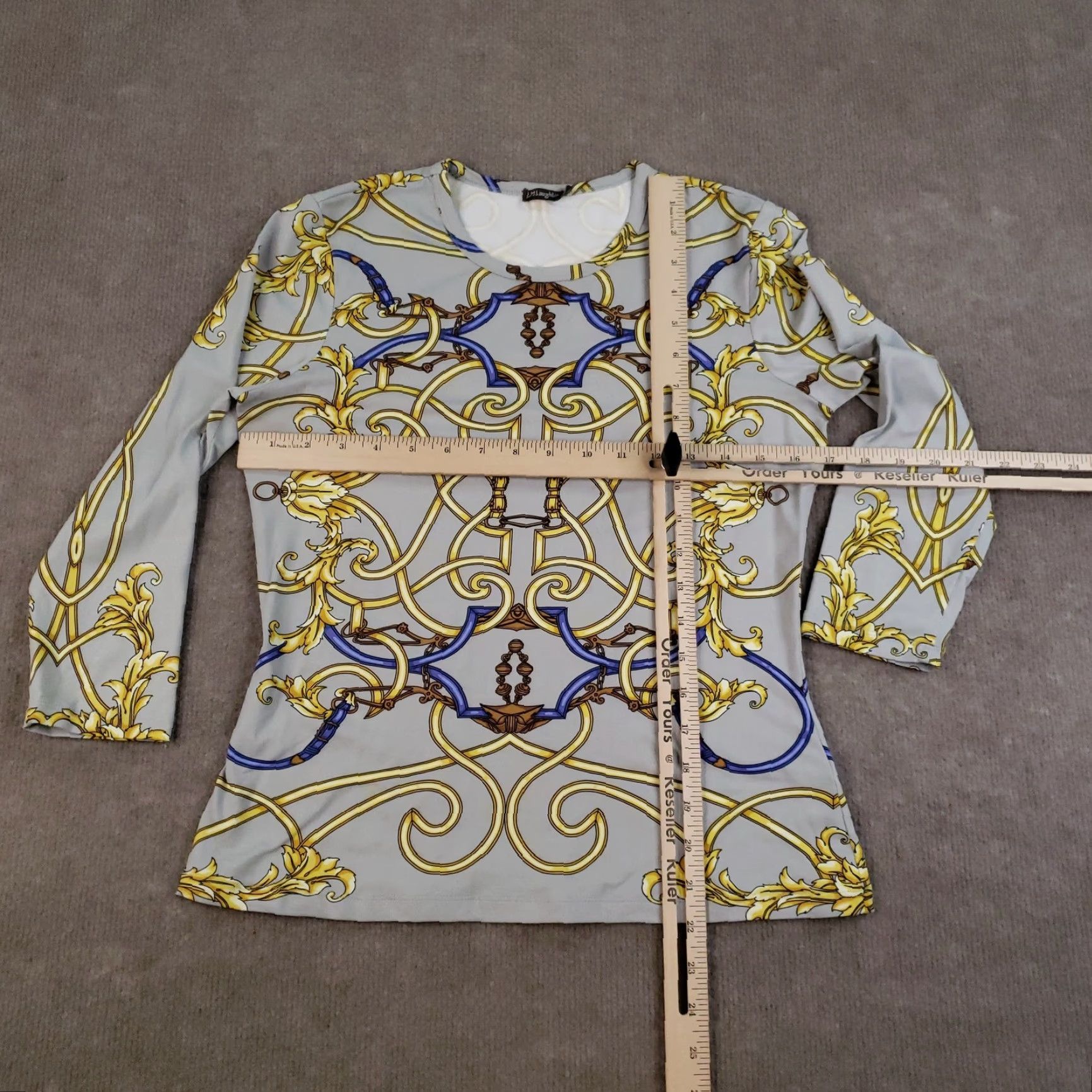 J.McLaughlin J. McLaughlin Shirt Womens Small Gray Gold Baroque Scroll Print Stretch Top Crew Neck Long Sleeve Regular Fit Womens Size S / US 4 / IT 40 - 2 Thumbnail