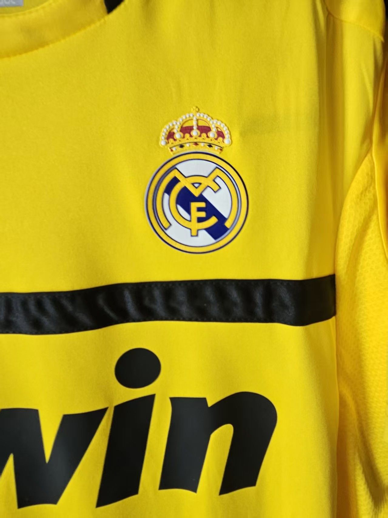 Other 2011 2012 Real Madrid #1 Iker Casillas Jersey Home Size US XL / EU 56 / 4 - 3 Thumbnail