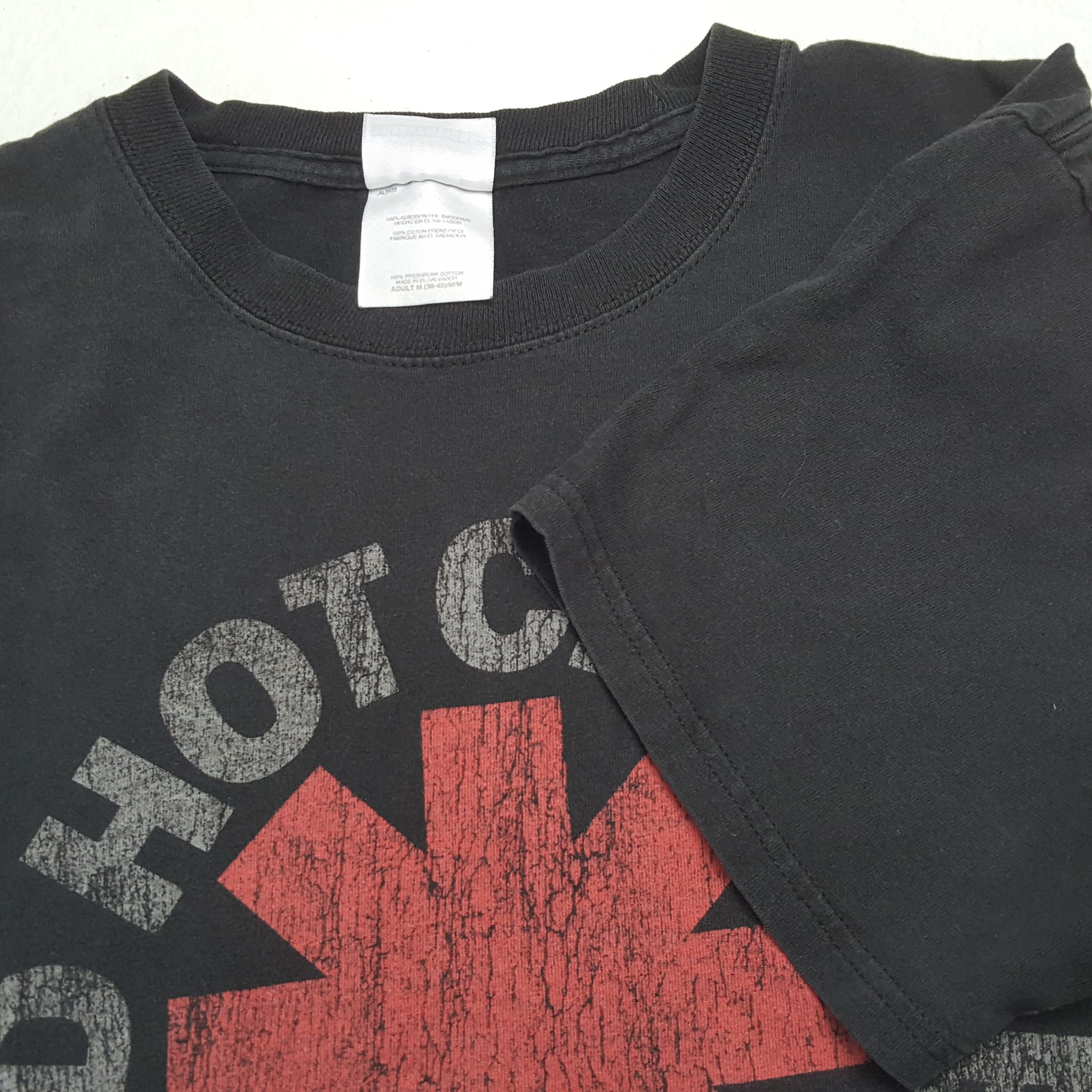 Band Tees × Vintage RED HOT CHILI PEPPERS Rock Band Music Tshirt Size US M / EU 48-50 / 2 - 6 Thumbnail