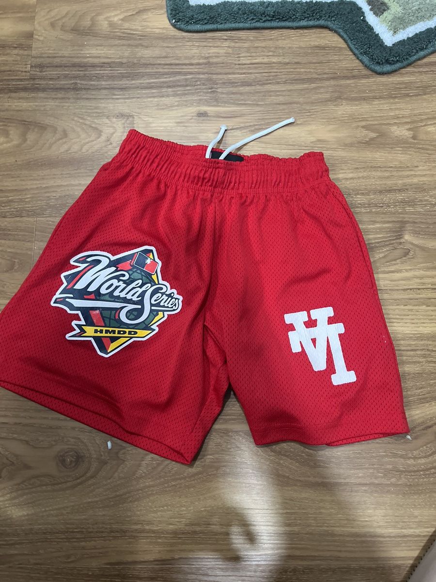 Happy memories don’t die shorts