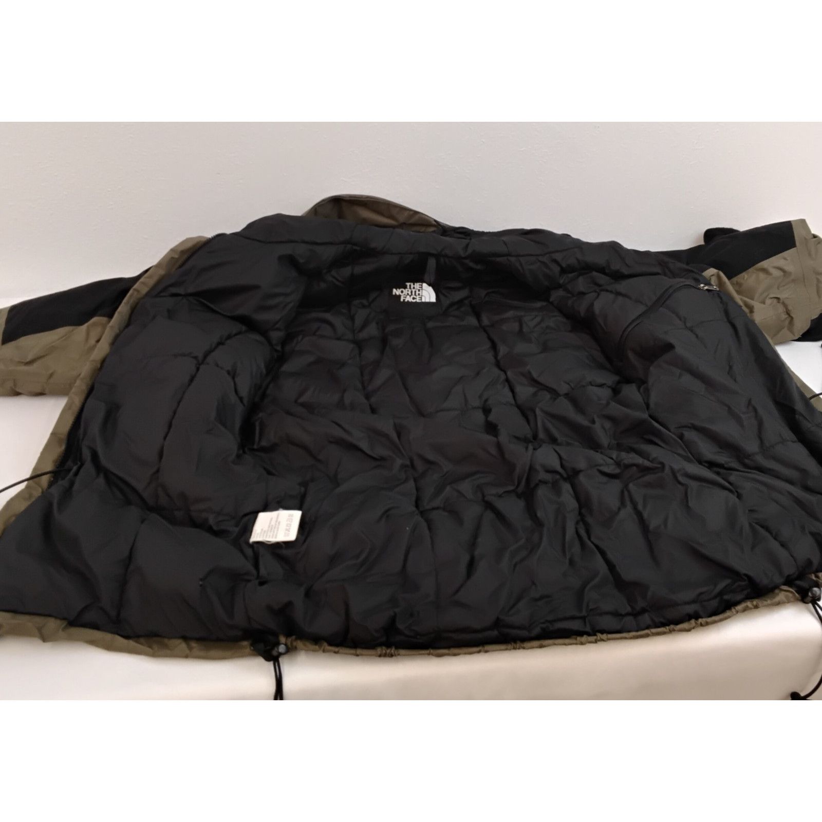 The North Face The North Face Parka Women's XL Green/Black Hooded Gore-Tex Size XL / US 12-14 / IT 48-50 - 7 Thumbnail