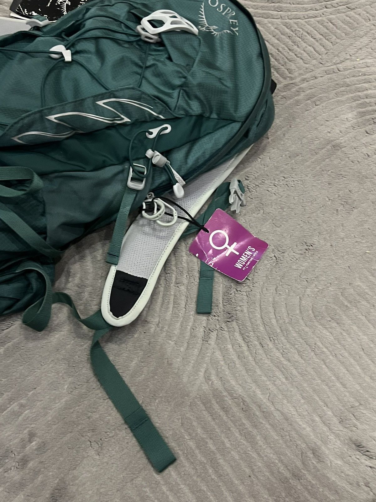 Osprey Osprey Tempest 9 Jasper Green (With Tags) Size ONE SIZE - 3 Thumbnail