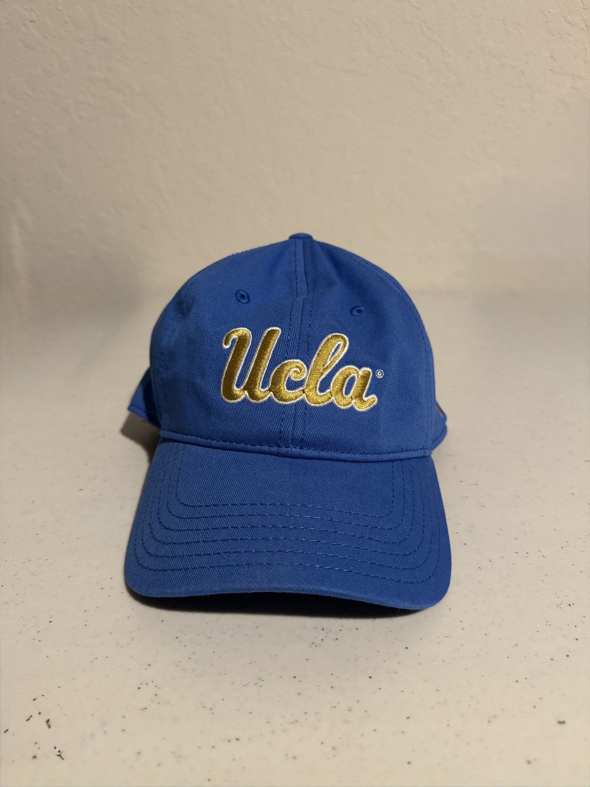 Other Blue and gold UCLA hat Size ONE SIZE - 1 Thumbnail