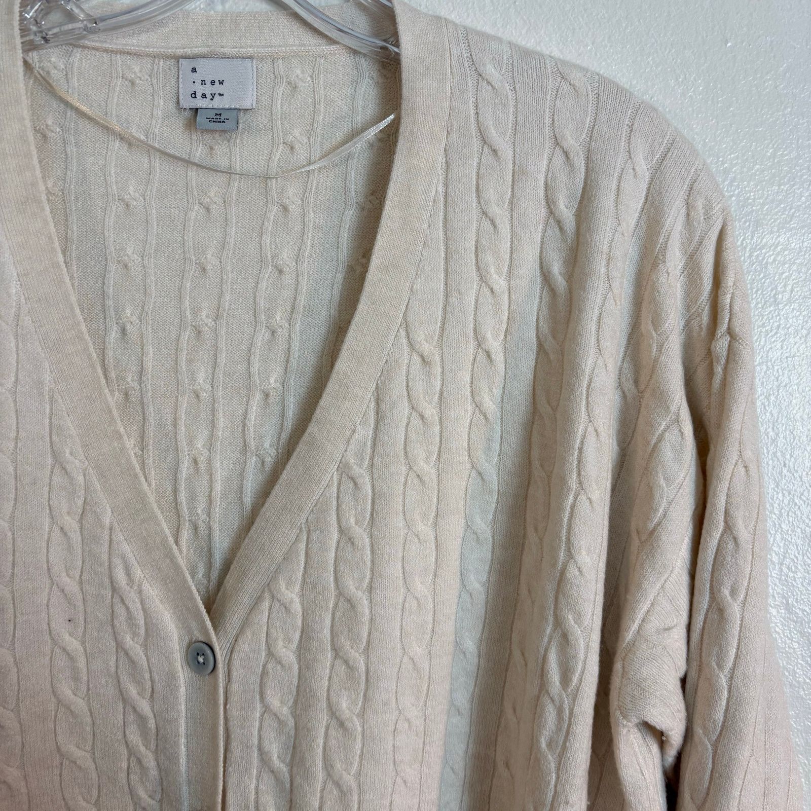 Other A New Day Women's Cable Cardigan Beige Size M Size M / US 6-8 / IT 42-44 - 2 Thumbnail