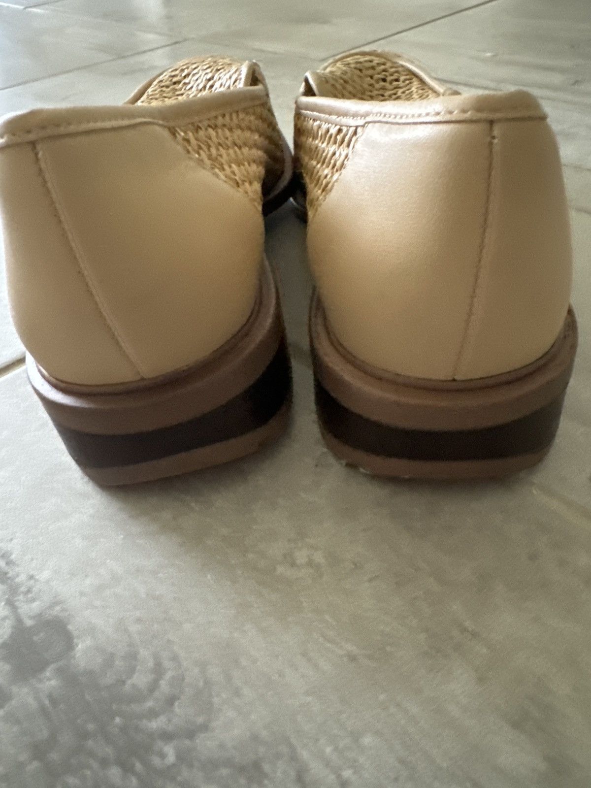 Franco Sarto Franco Sarto tan woven loafer Size US 10 / IT 40 - 2 Thumbnail