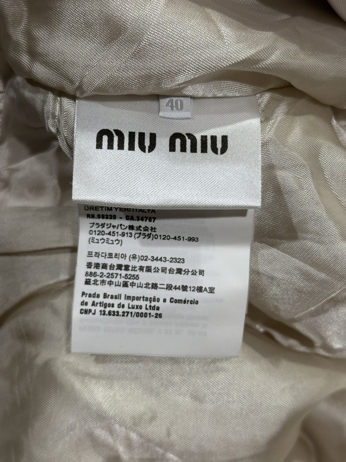 Miu Miu Miu Miu FW24 Corduroy Collar Light Wash Denim Jacket Size US L / EU 52-54 / 3 - 17 Thumbnail