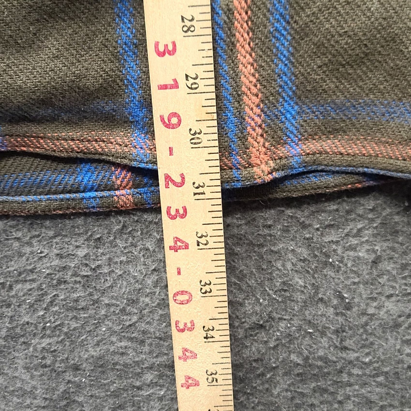 Vintage Duluth Mens L Woodsy Untucked Shirt Plaid Heavyweight Twill Button-Up Casual Workwear Relaxed Size US L / EU 52-54 / 3 - 5 Thumbnail