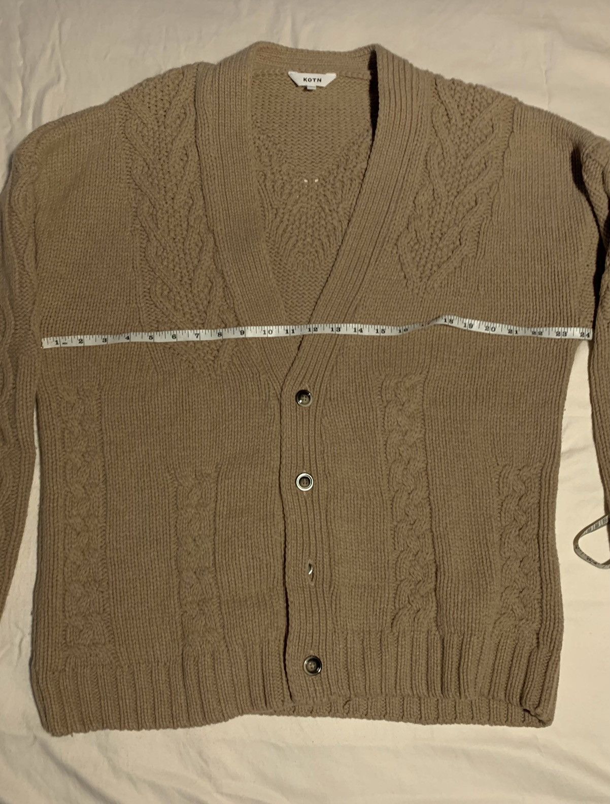 Kotn kotn cable knit cardigan Size US M / EU 48-50 / 2 - 1 Thumbnail