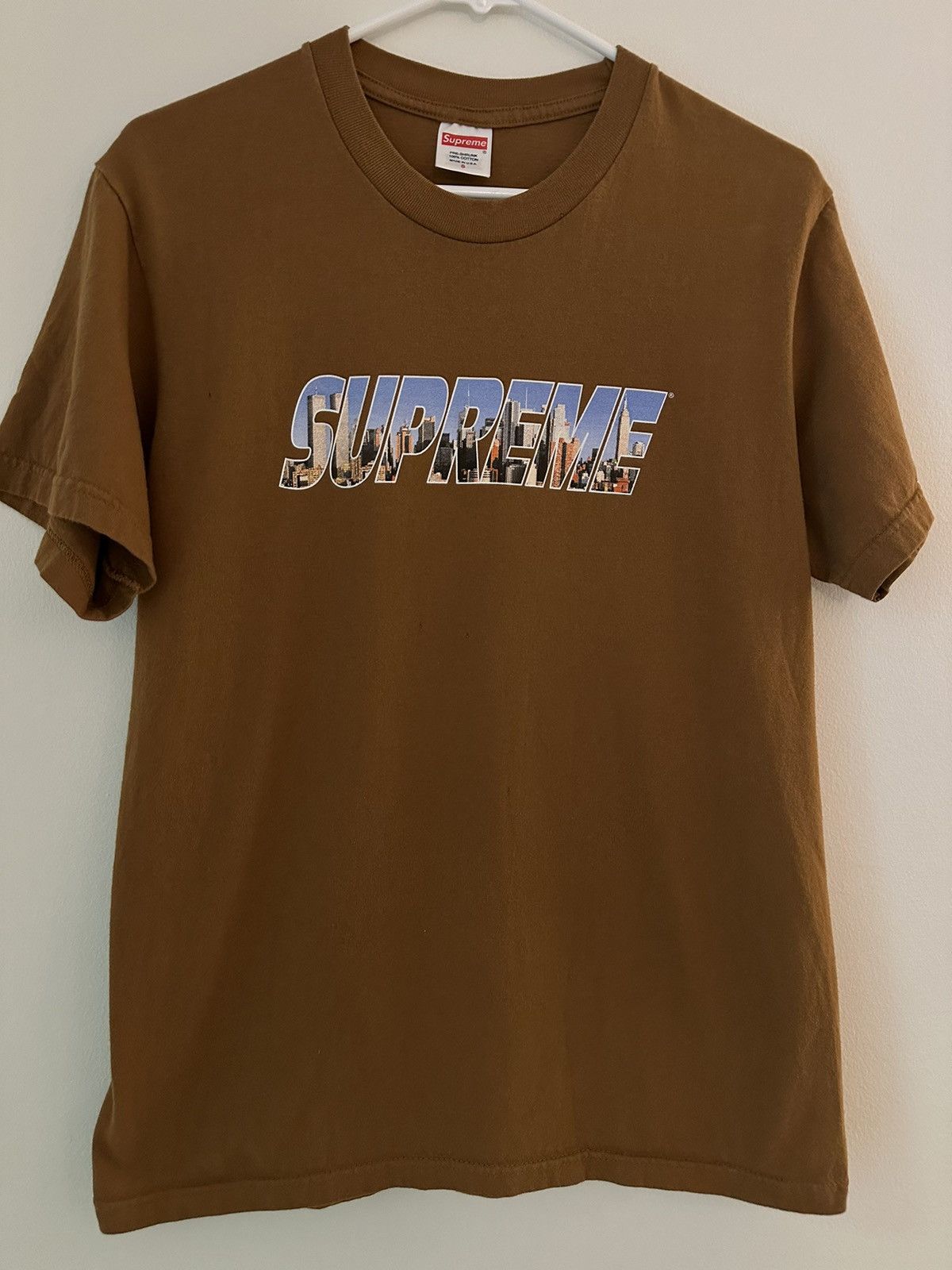 Supreme Supreme Gotham Tee Size US S / EU 44-46 / 1 - 1 Thumbnail