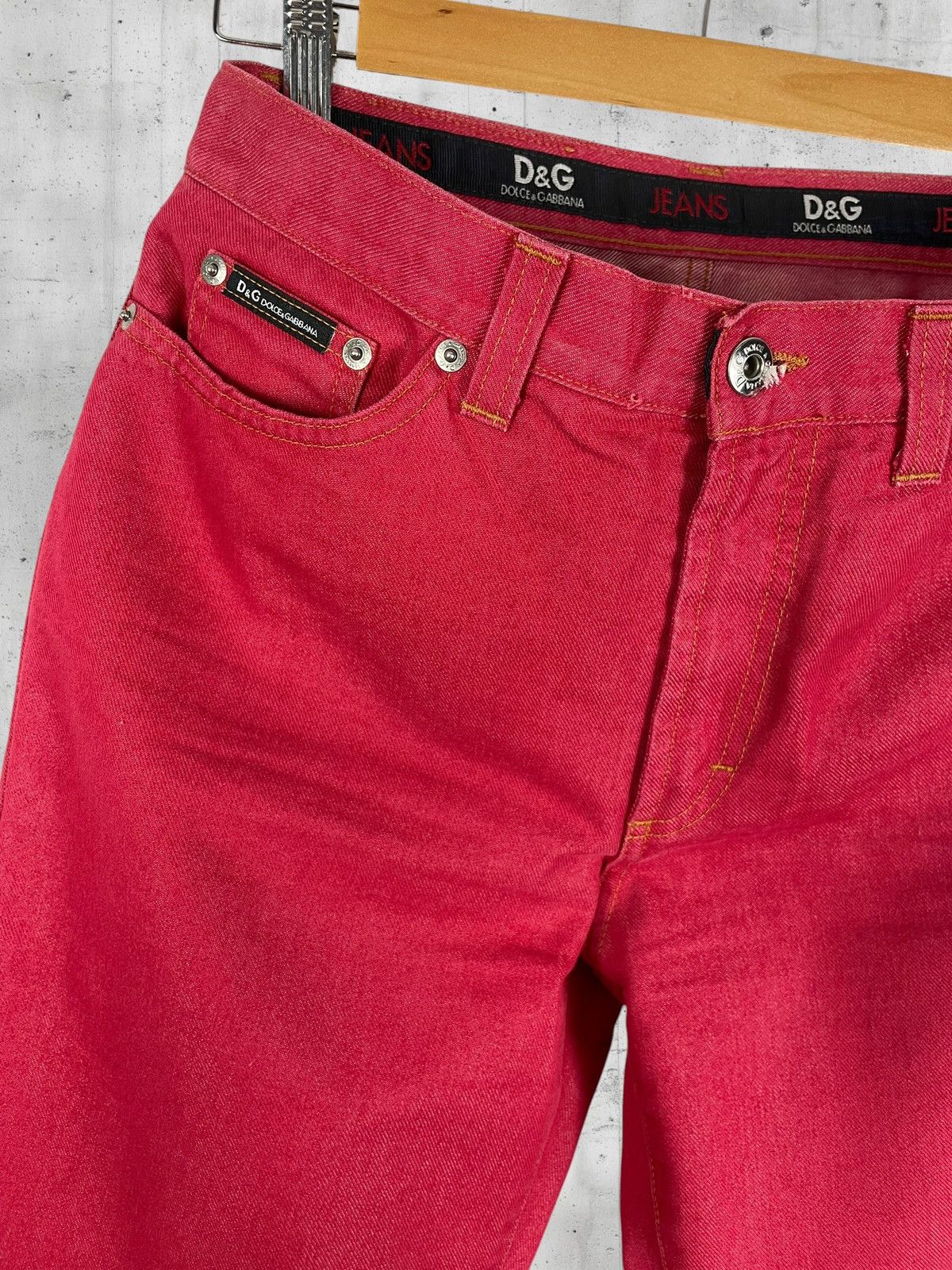 Dolce & Gabbana Vintage D&G Dolce & Gabbana Ittierre Pink Red Denim Jeans Size US 31 - 1 Thumbnail