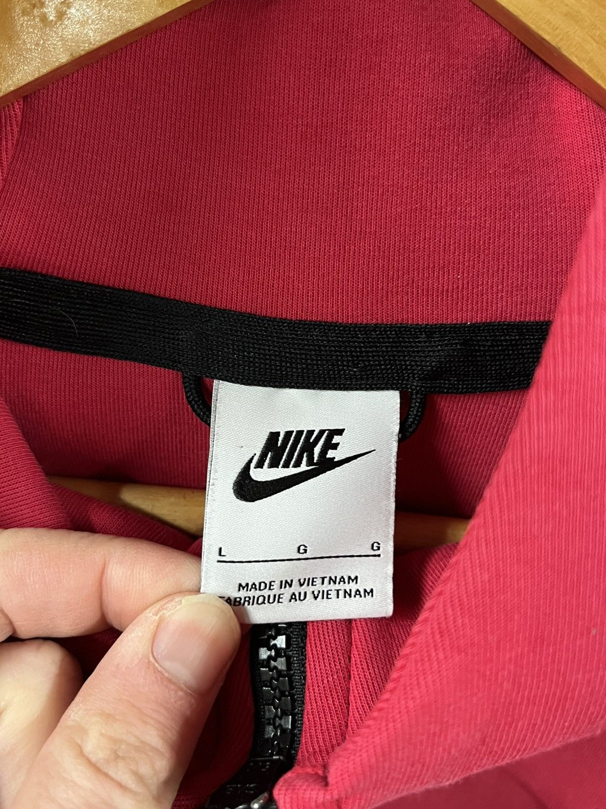 Nike Nike tech zip up fleece hoodie rare pink color streetwear Size US L / EU 52-54 / 3 - 6 Thumbnail