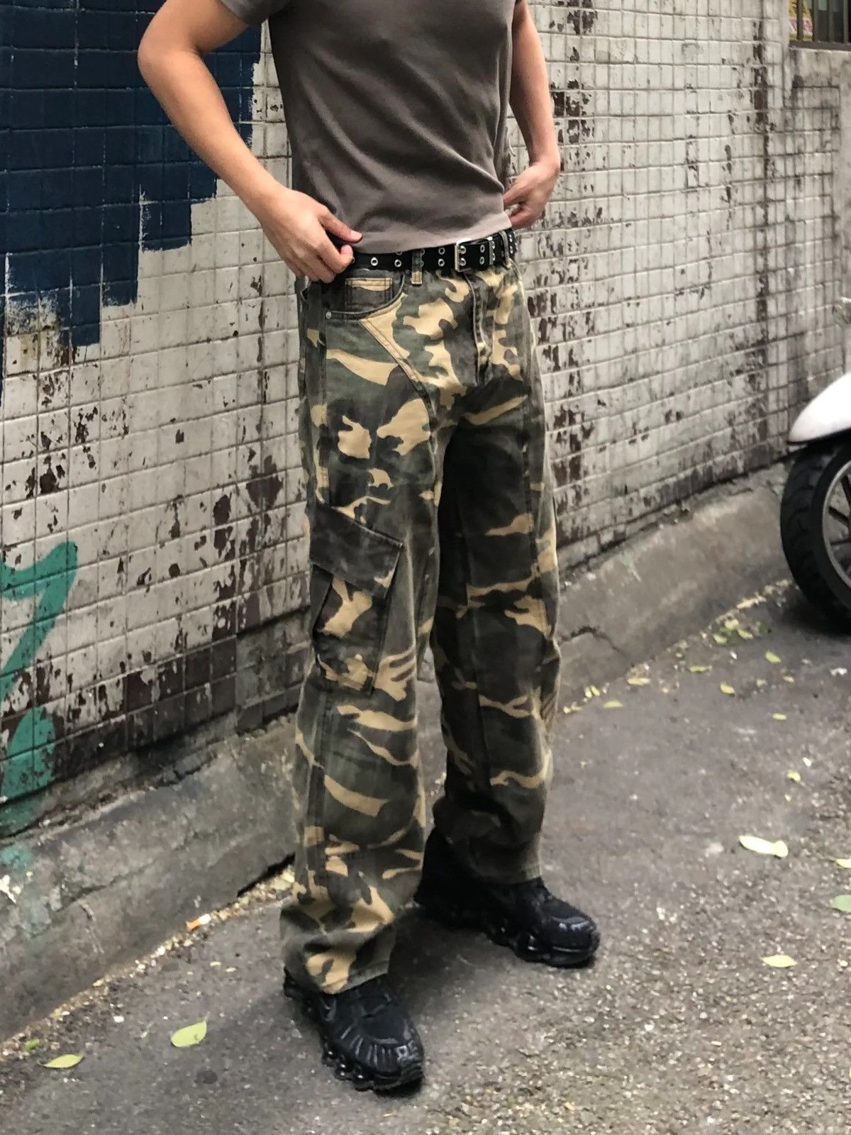 Abercrombie & Fitch Vintage 00's Abercrombie & Fitch Camo Cargo Pants Size US 35 - 2 Thumbnail