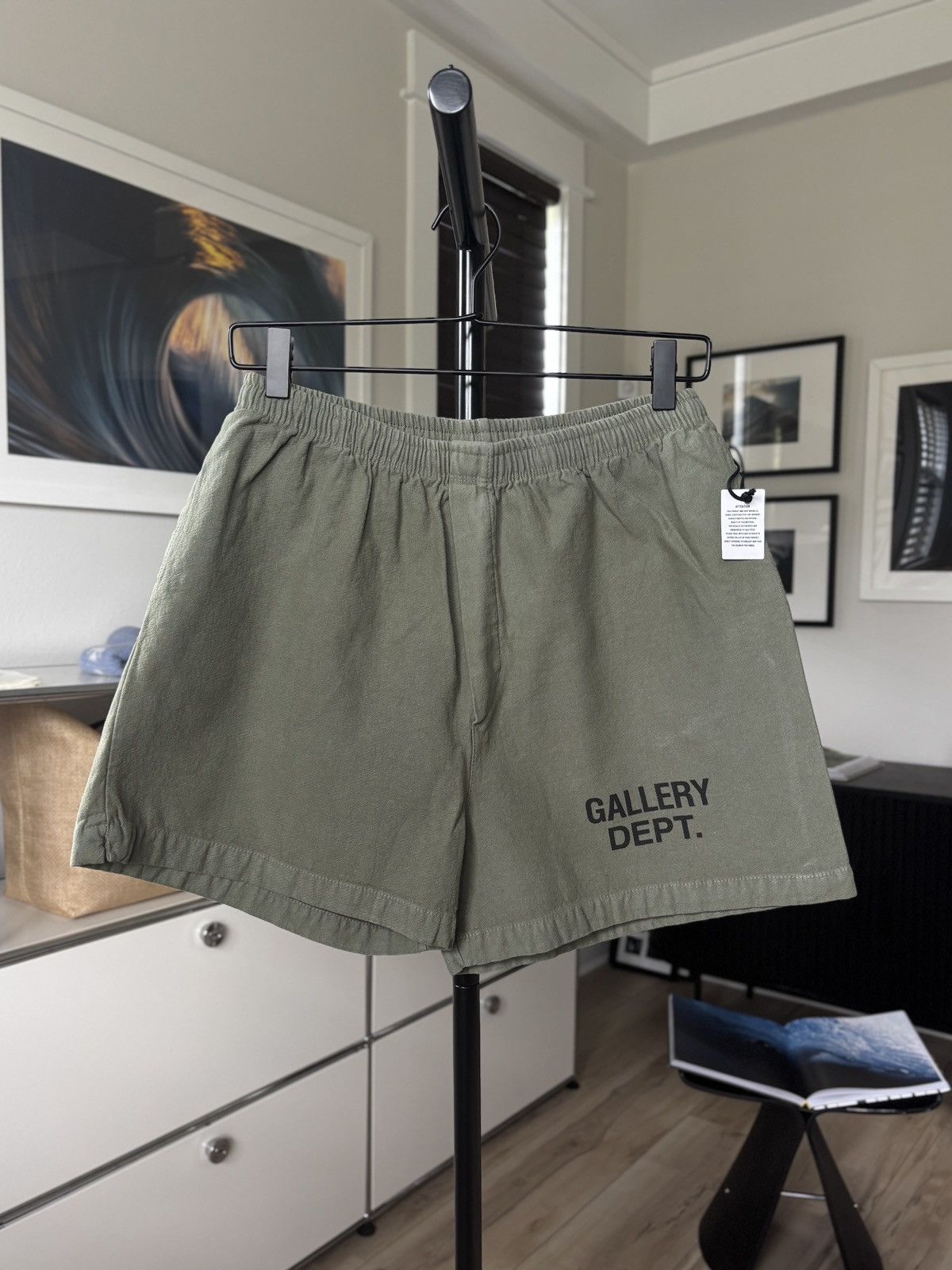 ARMY GREEN - SOLD OUT - LOGO ZUMA SHORTS