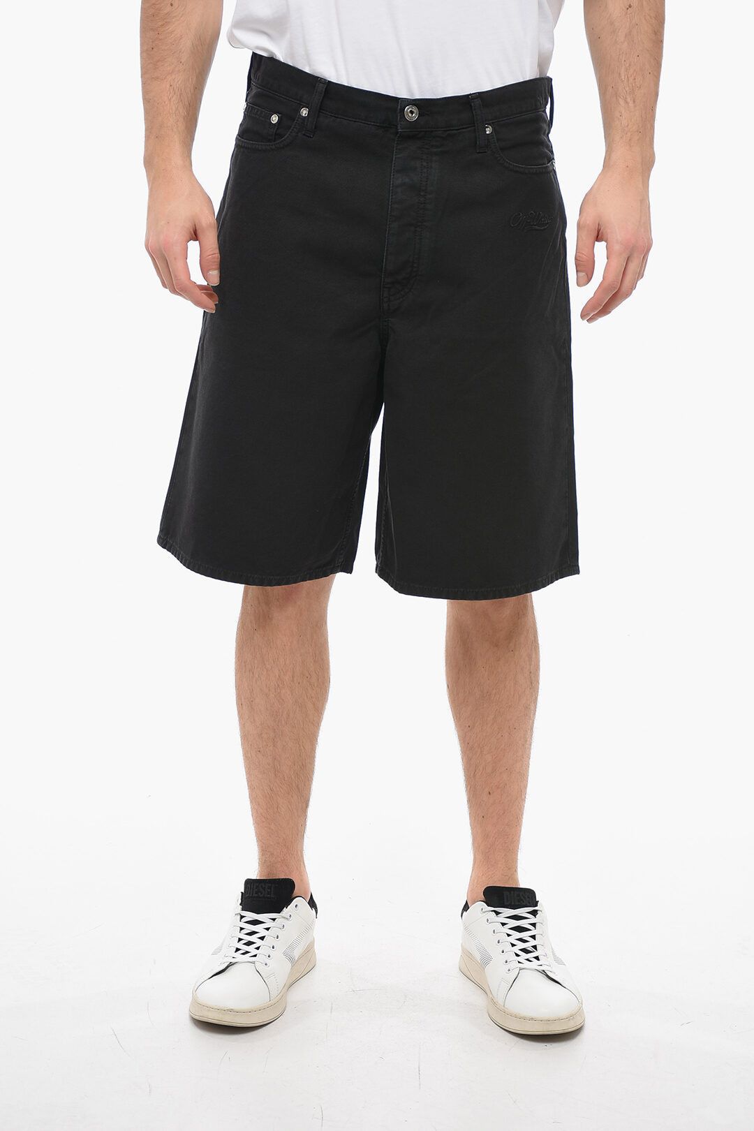 Off-White Arrows tab denim shorts - Black