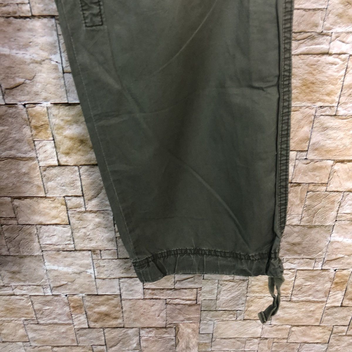 Japanese Brand Uniqlo japan vinyage utility Cargo Multipocket Pants #A343 Size US 30 / EU 46 - 13 Thumbnail