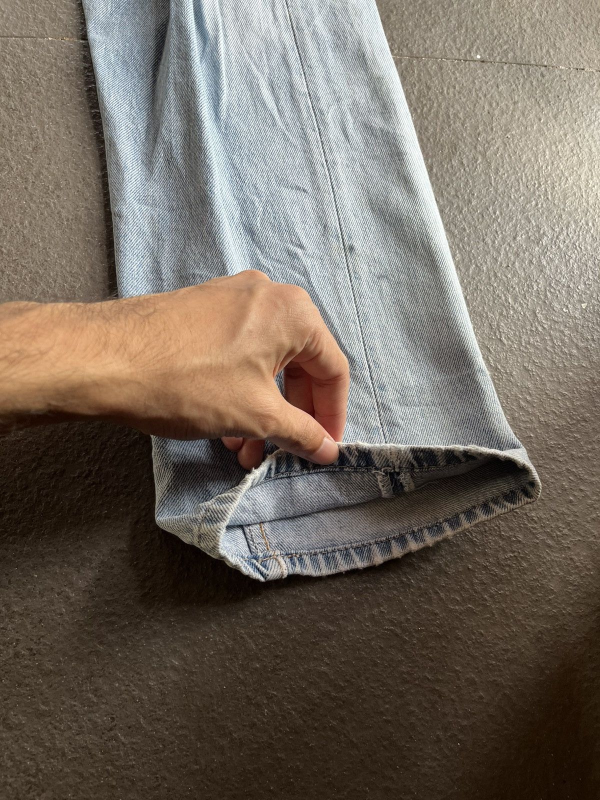 Levi's 32X36 Levi’s 501 Distressed Sun Faded 90’s Size US 32 / EU 48 - 14 Thumbnail