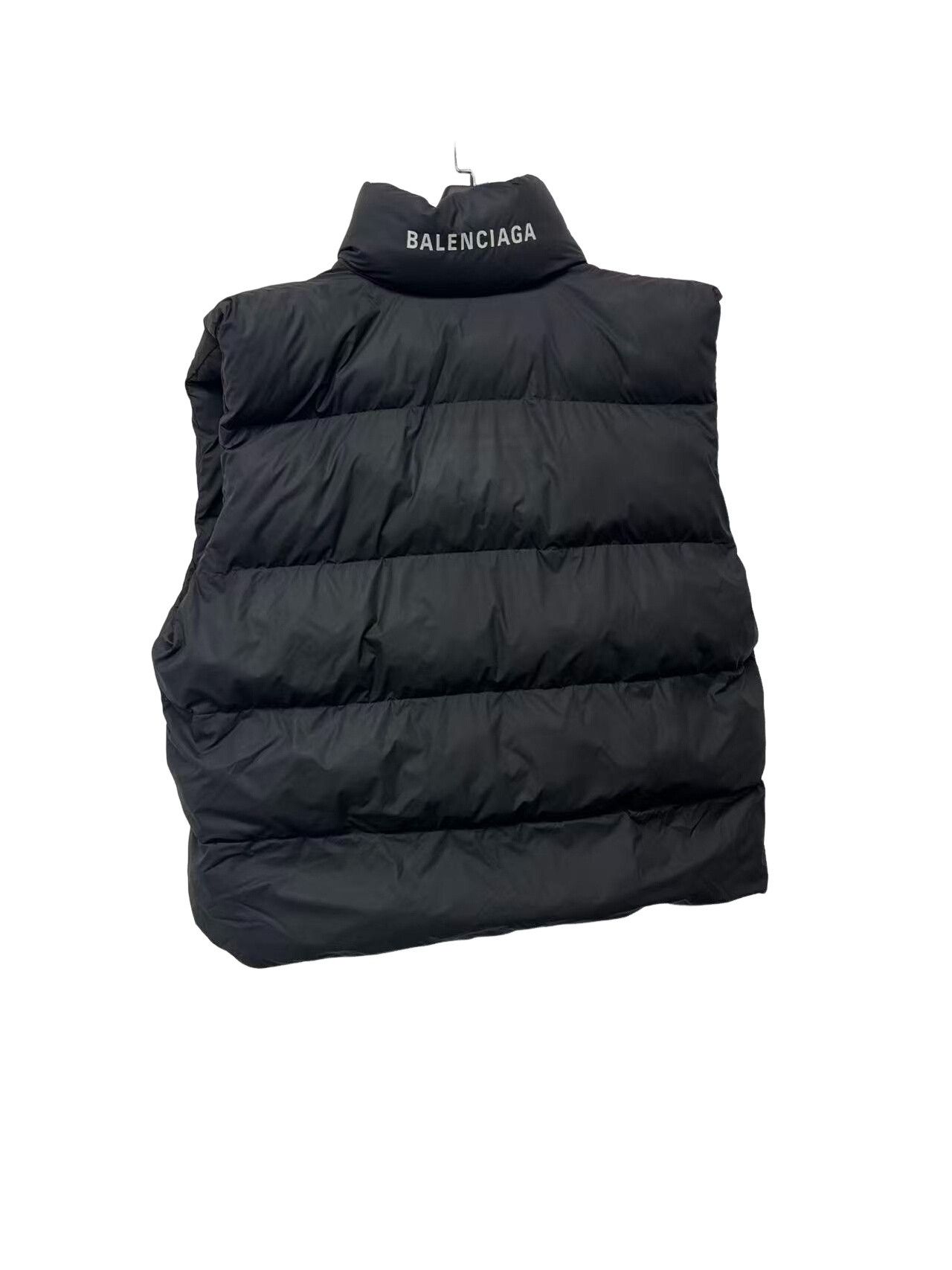 Balenciaga Balenciaga Logo Puffer Vest Size 2 Size US M / EU 48-50 / 2 - 1 Thumbnail