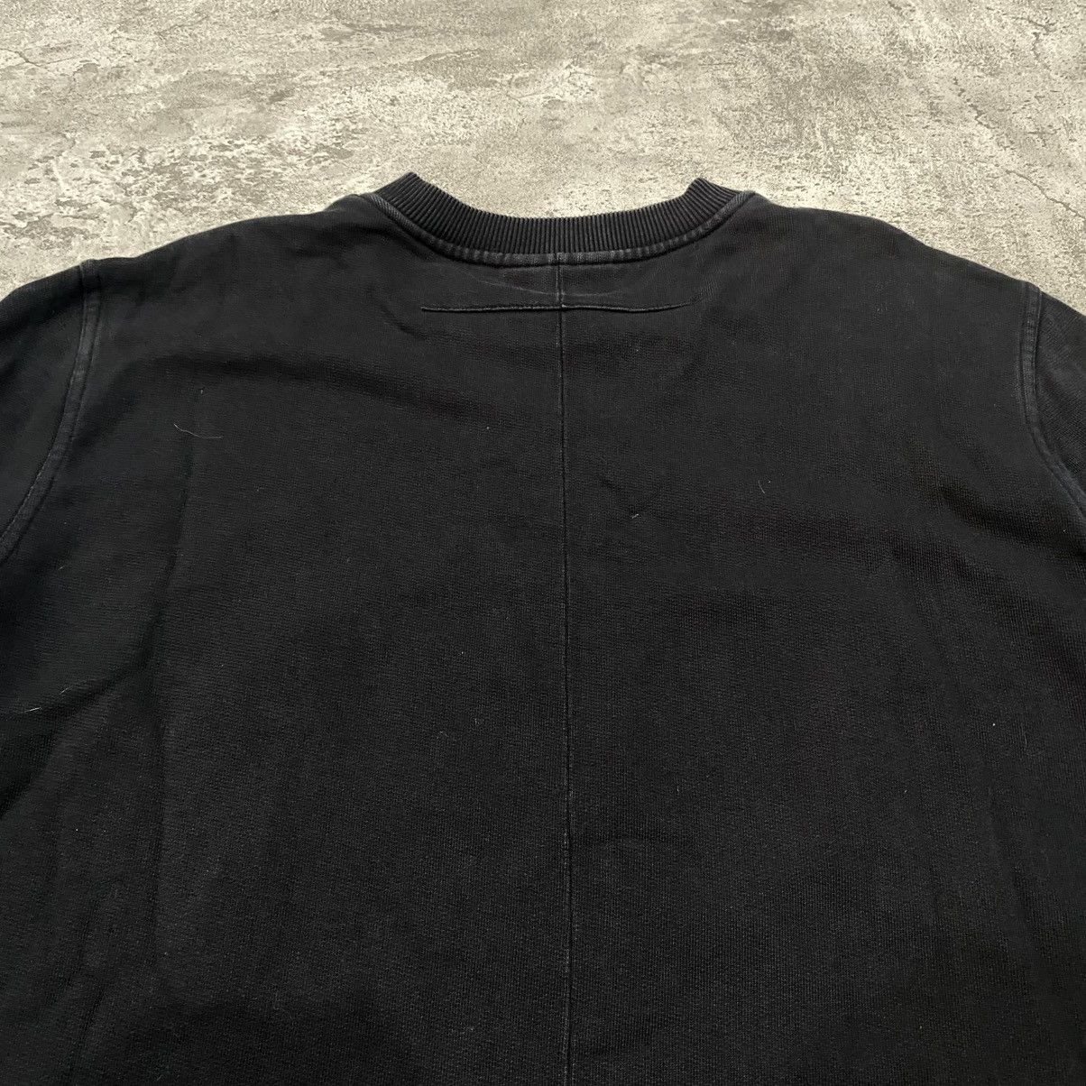Givenchy Givenchy Tribal Snake Crewneck Size US L / EU 52-54 / 3 - 8 Thumbnail