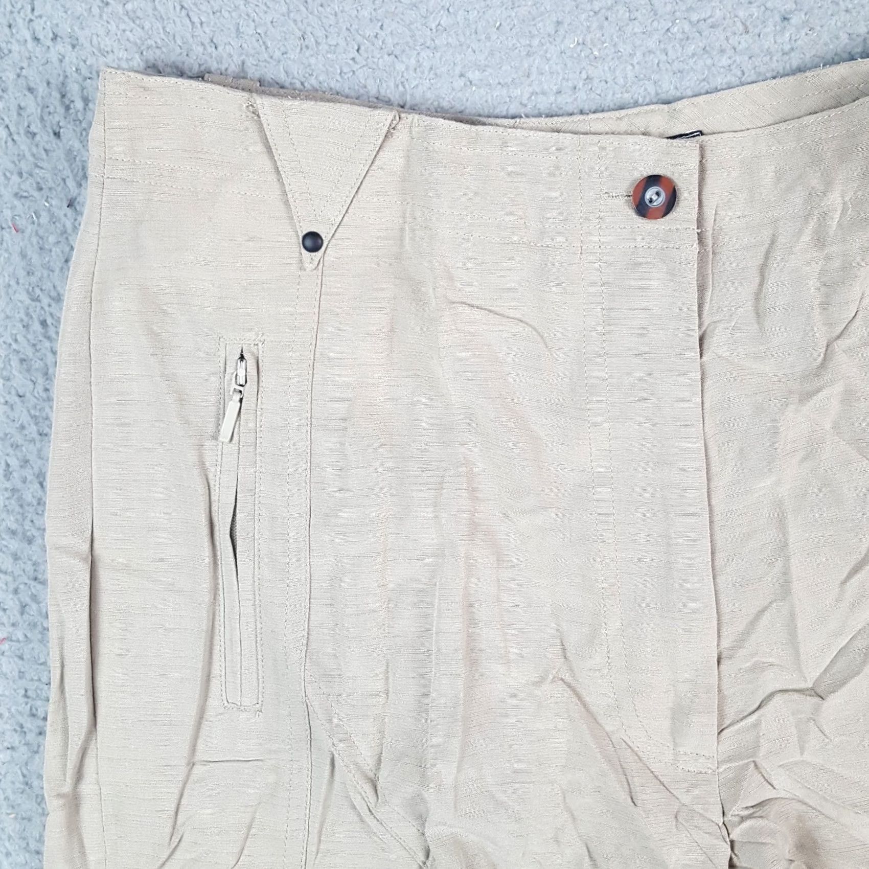 Vintage VINTAGE Jamie Sadock Chino Shorts Womens 8 Khaki 00s Y2K Preppy Breathable Lightweight Casual Summer 2000s Size 30" / US 8 / IT 44 - 2 Thumbnail