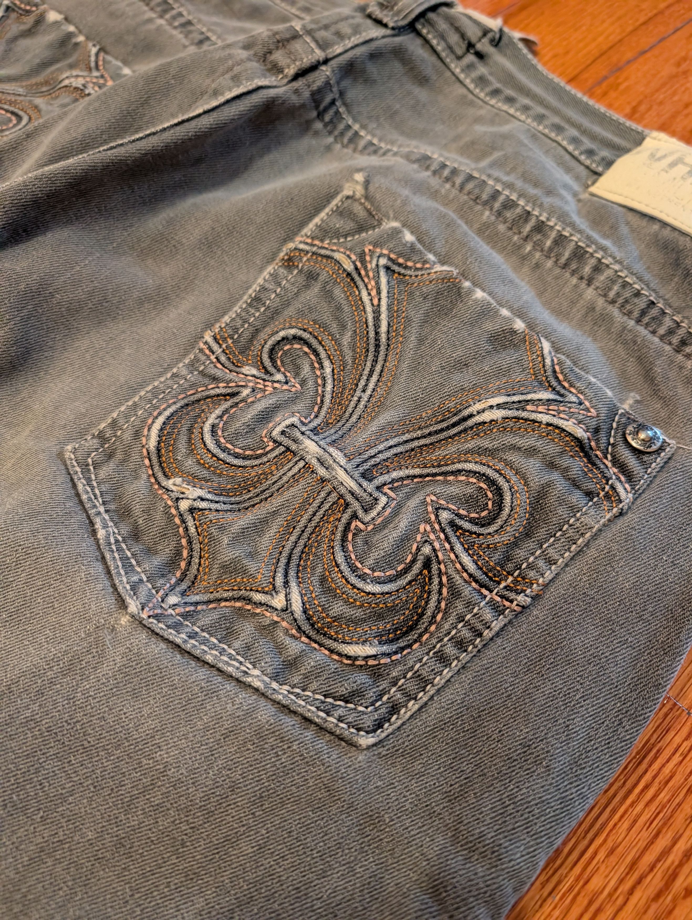 Southpole White Tag Premium Y2K Baggy Embroidered Jeans 40X32 Fleur Size US 40 / EU 56 - 3 Thumbnail