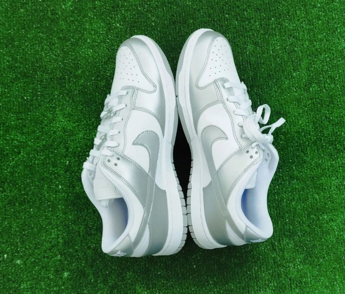 Nike Shoes Nike Dunk Low Silver Size US 11.5 / EU 44-45 - 4 Thumbnail