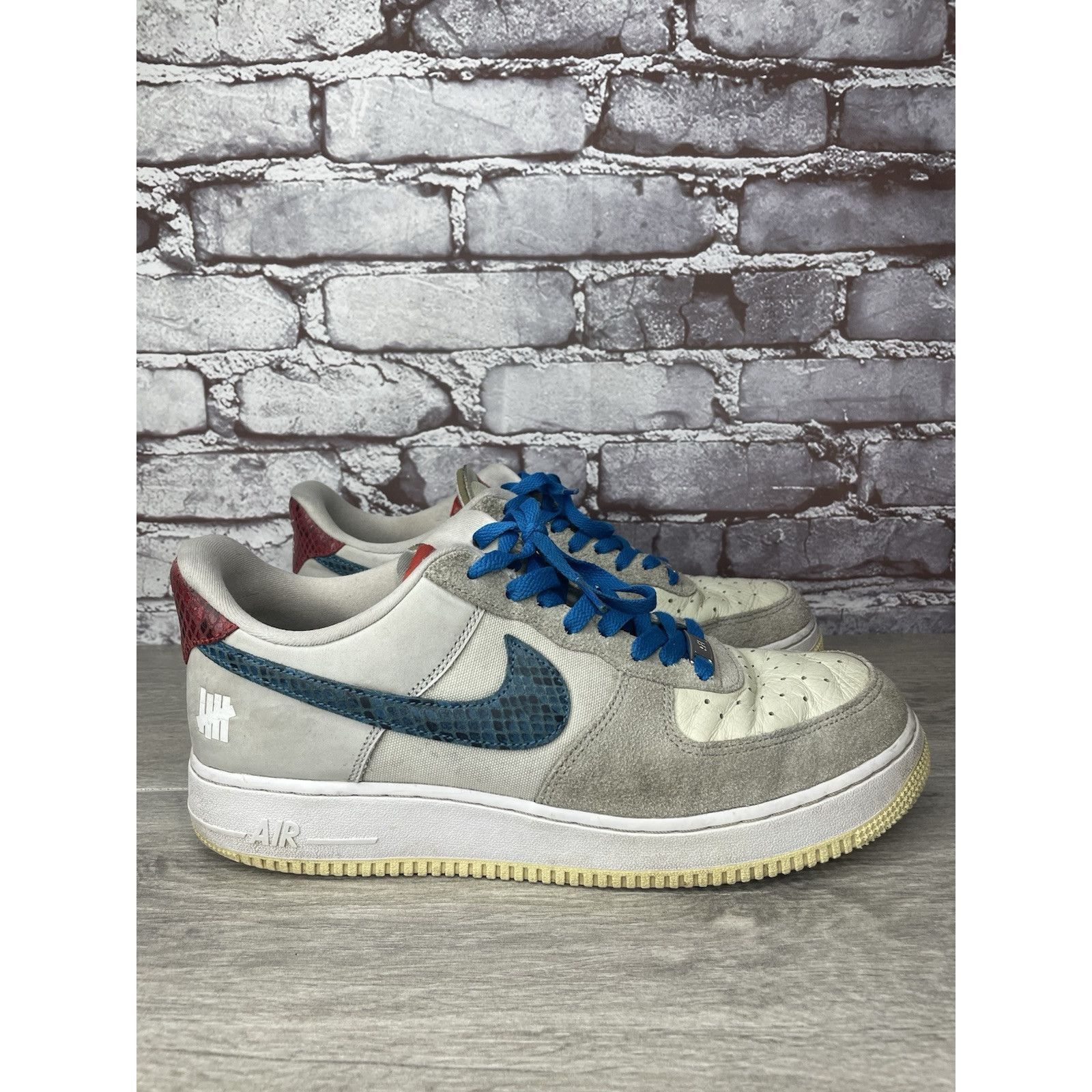 Nike Nike Undefeated x Air Force 1 Low 5 White Leather Grey Suede Size US 10.5 / EU 43-44 - 12 Thumbnail