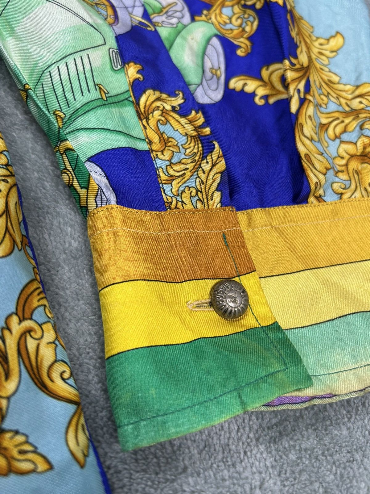 Versace Vintage Versace Sport Silk Venetian Shirt Size US L / EU 52-54 / 3 - 6 Thumbnail