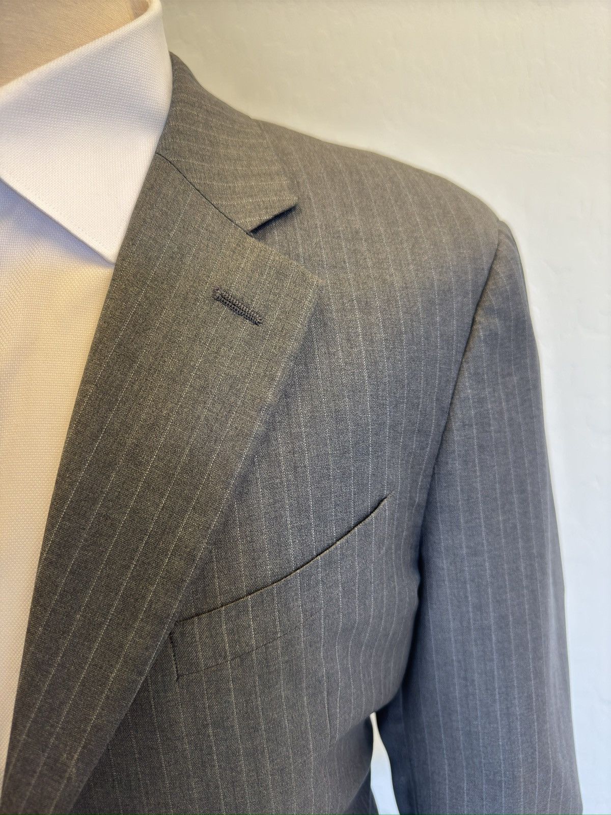 Armani Collezioni ARMANI COLLEZIONI Made in Italy Super 150’s Wool Jacket 44R Size 44R - 2 Thumbnail