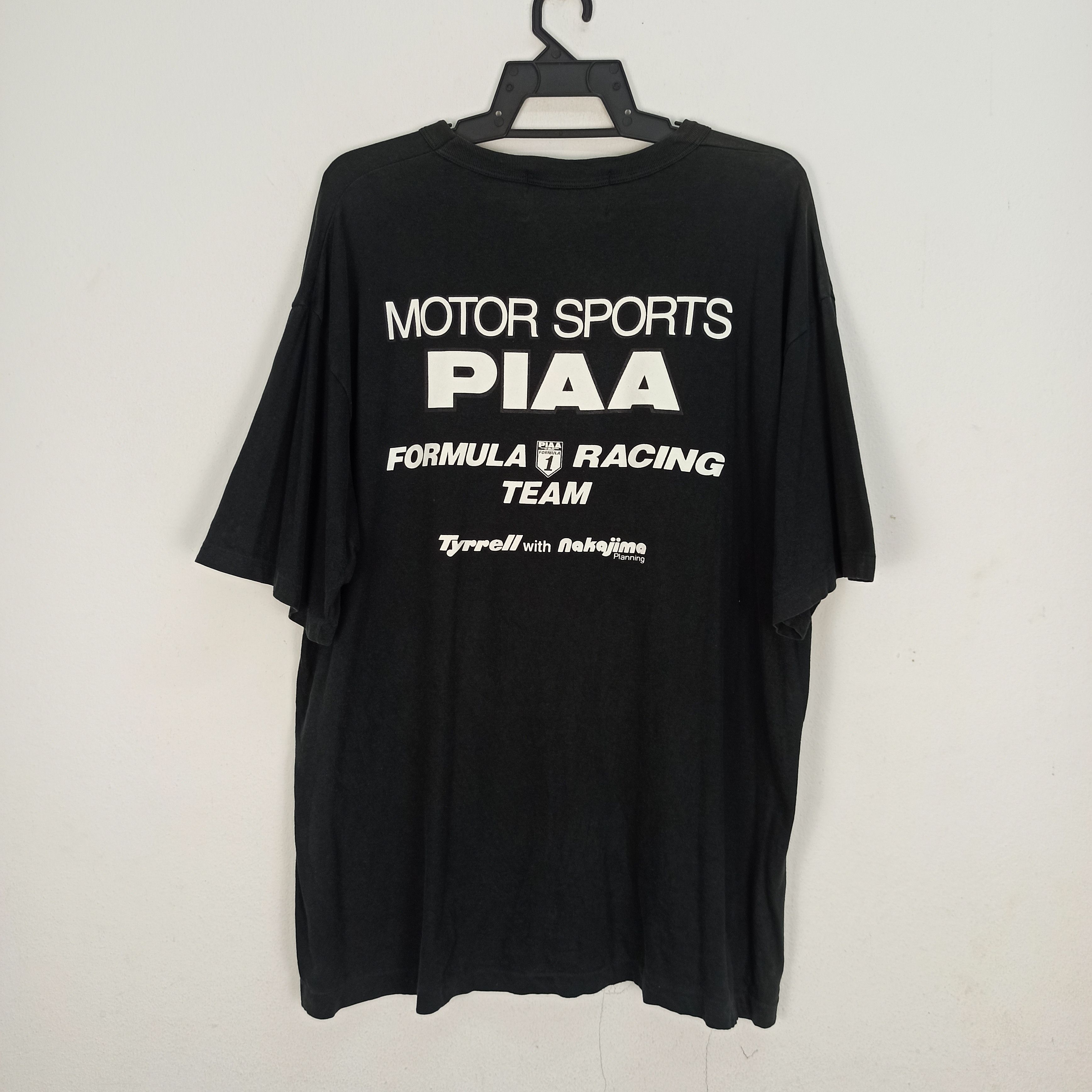 Formula 1 Vintage PIAA F1 Motor Sports Tshirt/Ferrari/McLaren Size US XL / EU 56 / 4 - 5 Thumbnail