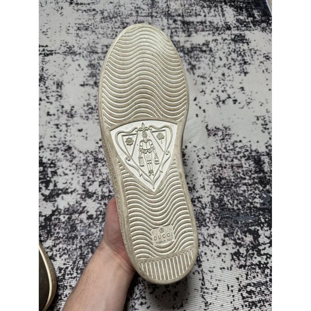 Gucci Gucci Slip On Shoes with pattern Size: 10 fit 44 Size US 11 / EU 44 - 6 Thumbnail
