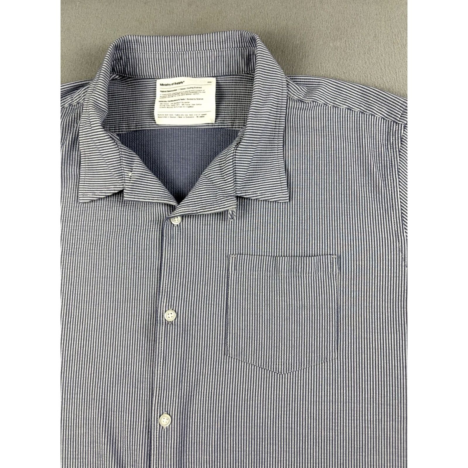 Vintage Ministry of Supply Shirt Men XL Blue Striped Seersucker Button-Up CoolMax Size US XL / EU 56 / 4 - 2 Thumbnail
