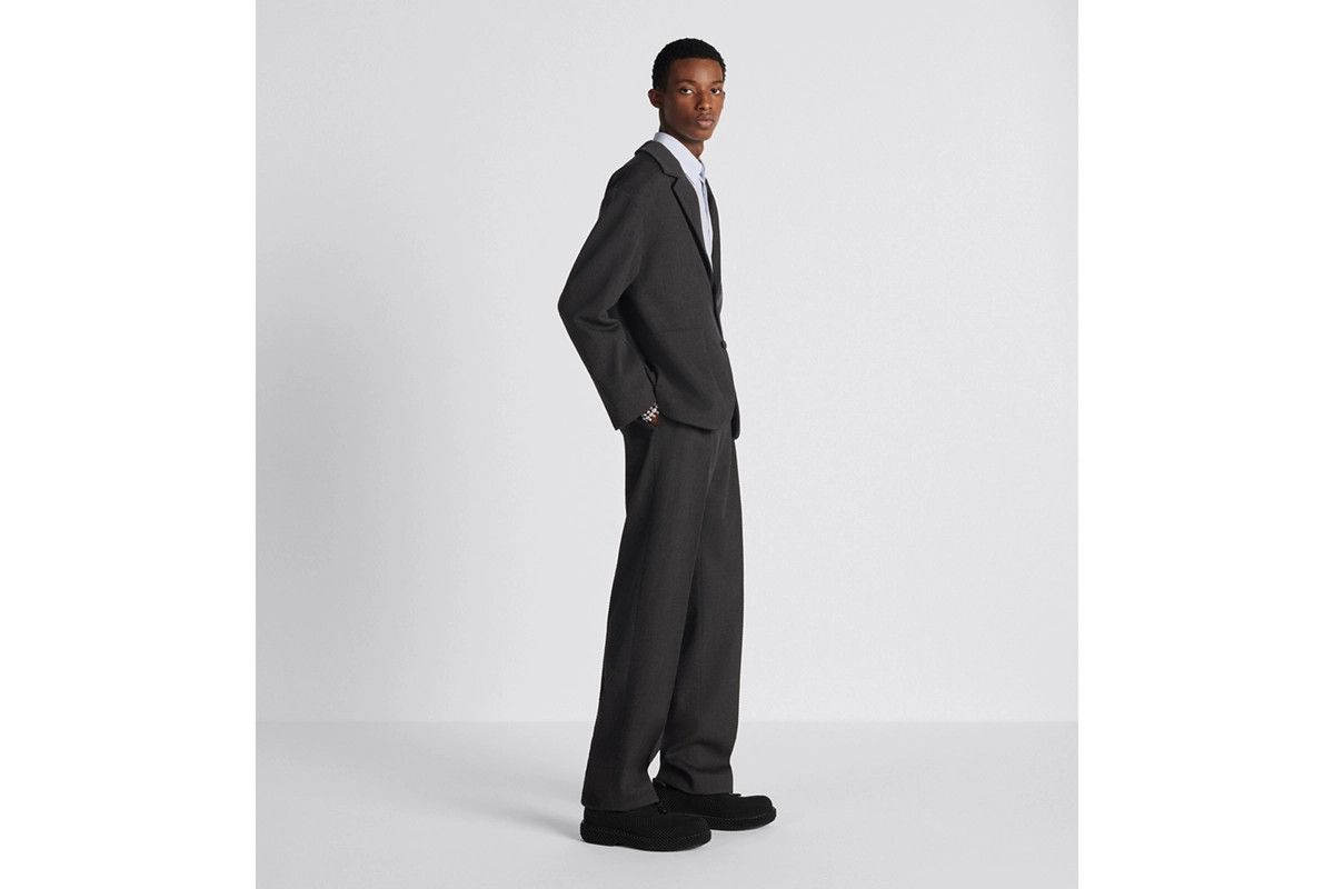 o1bcso1str1124 Pleated Pants in Anthracite Grey