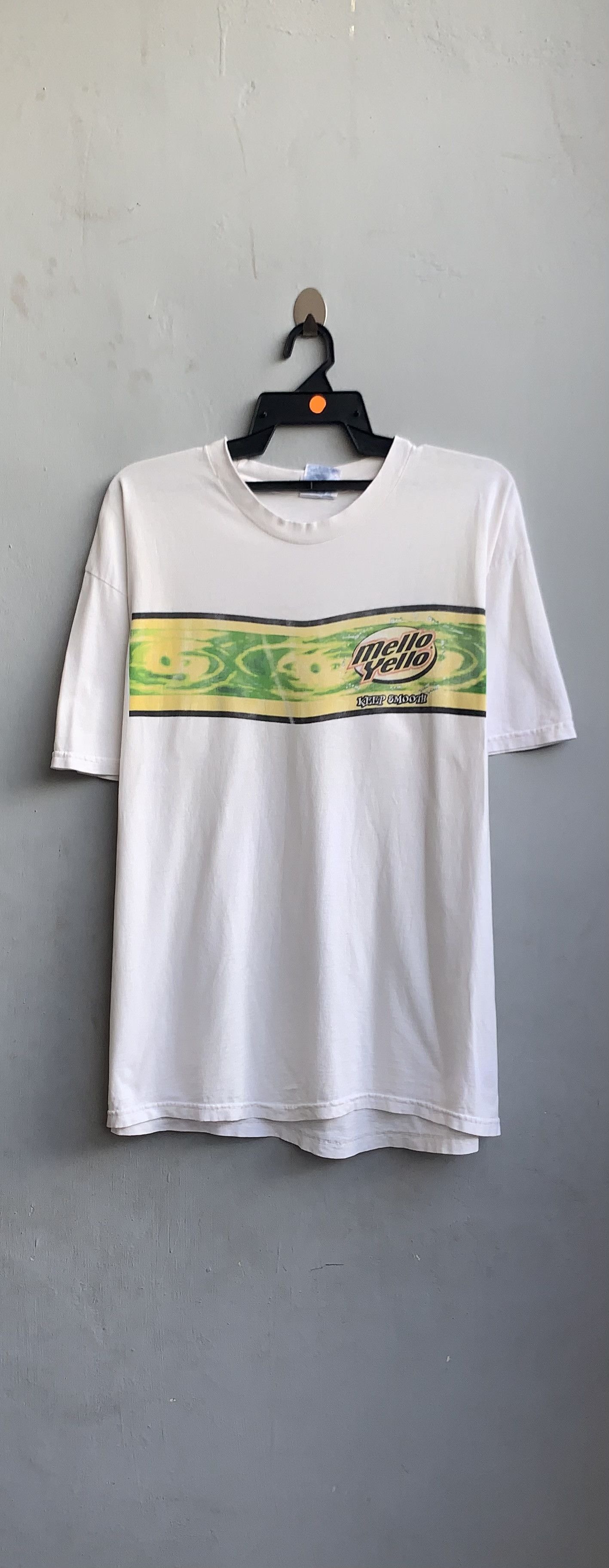 Vintage Mello Yello Vintage Shirt Size US L / EU 52-54 / 3 - 1 Thumbnail