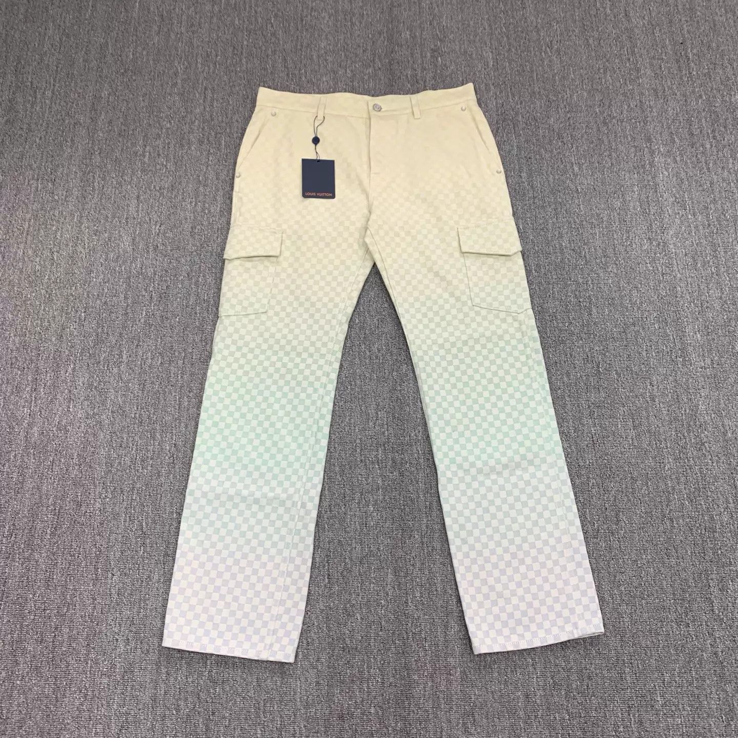 Louis Vuitton Multi Checkered Cargo Pants Size 34 Size US 34 / EU 50 - 1 Thumbnail