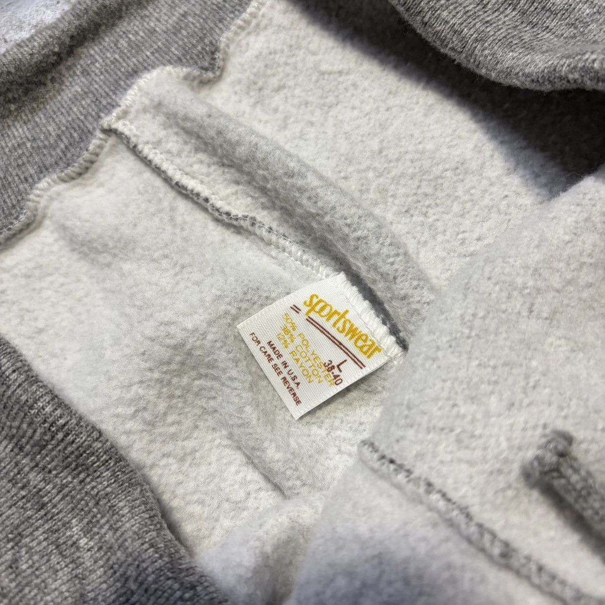 Vintage Vintage 70s Iowa Hawkeyes Jogger Sweatpants Sportswear USA Size US 31 - 10 Thumbnail