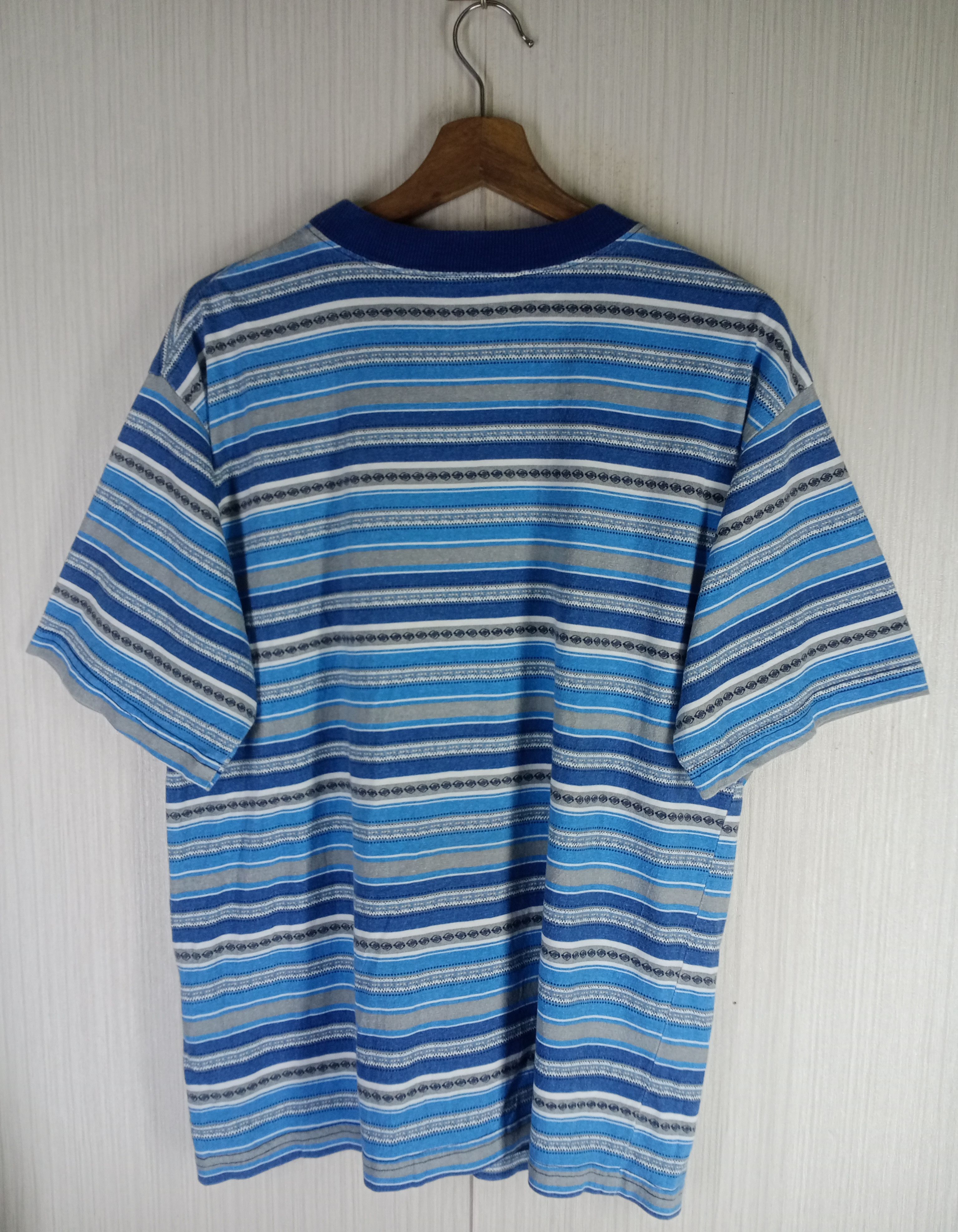 Quiksilver Rare Vintage Quiksilver Stripes Tshirt Size US L / EU 52-54 / 3 - 5 Thumbnail