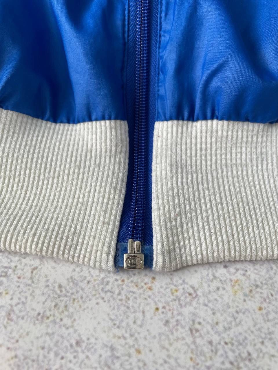 Puma × Vintage Vintage 80-90s Puma Zip Up Retro Track Nylon Jacket Y2K Rare Size US L / EU 52-54 / 3 - 8 Thumbnail