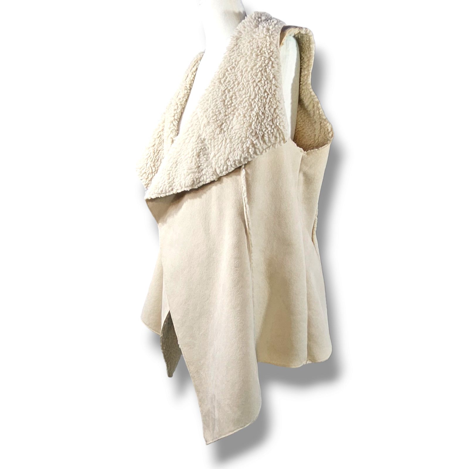 Other EUC Knox Rose Waterfall Open Vest Sz. L Cream Ivory Size L / US 10 / IT 46 - 1 Thumbnail