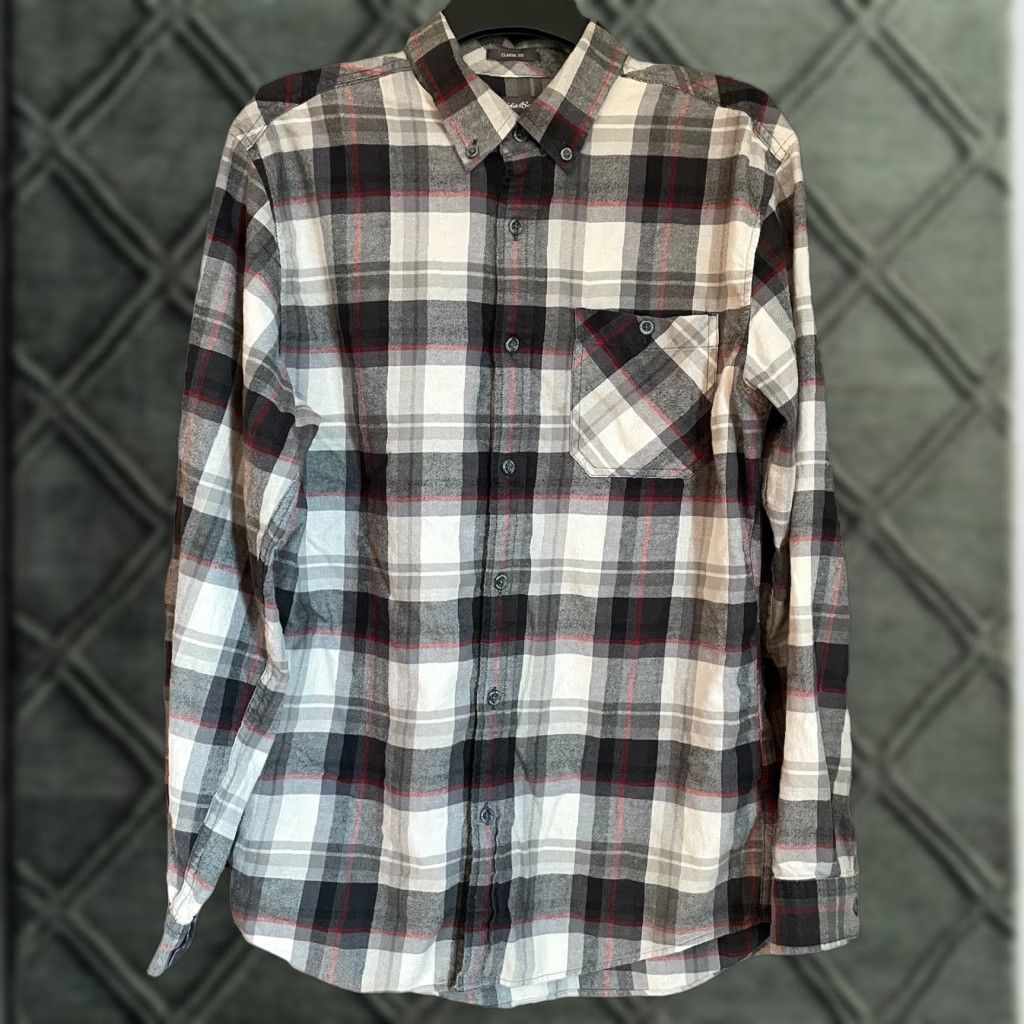 Eddie Bauer Eddie Bauer Button-Down Flannel Shirt Men's M Classic Fit Grey Plaid Soft Size US M / EU 48-50 / 2 - 1 Thumbnail