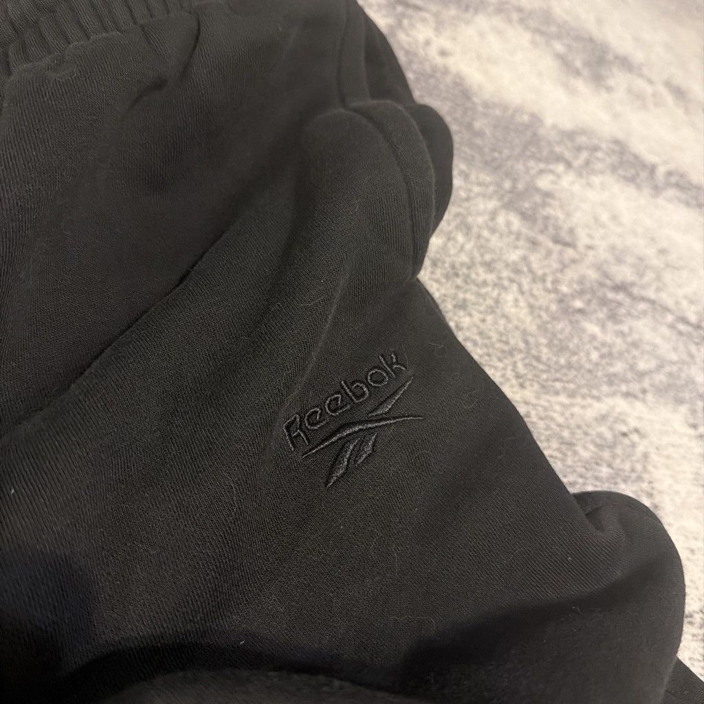 Reebok Reebok x Allen Iverson Black sweatpants Size US 29 - 3 Thumbnail