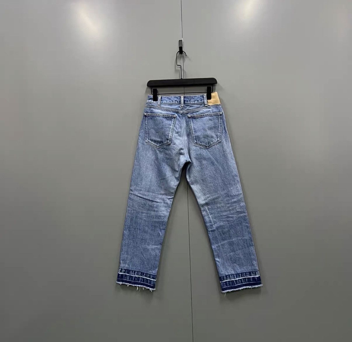 Celine Celine Blue Washed Distressed Raw Hem Pants J41 Size 27" / US 4 / IT 40 - 2 Thumbnail