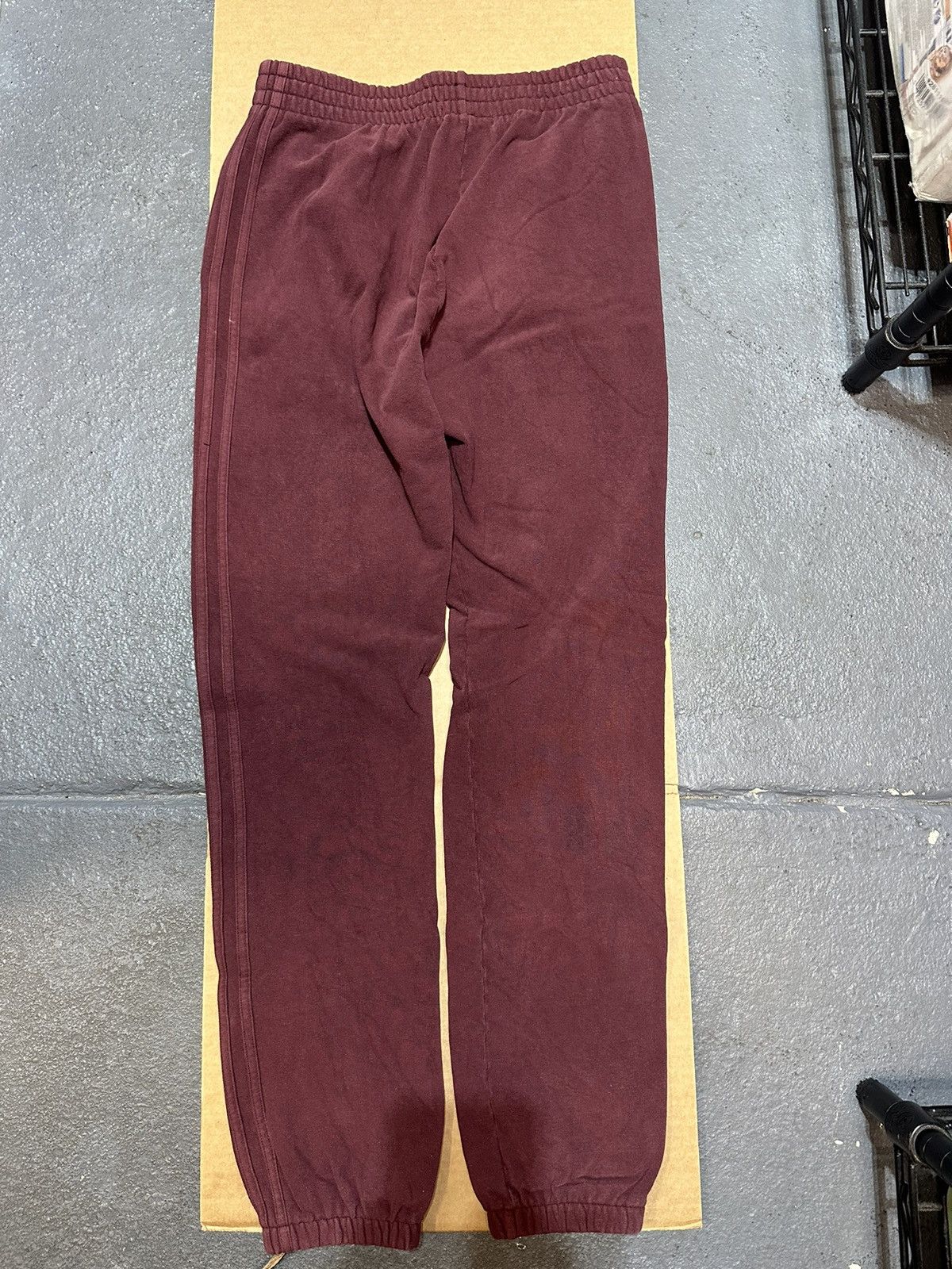 Adidas Yeezy Season 5 Calabasas Oxblood Sweatpants Burgundy Maroon Size US 29 - 6 Thumbnail