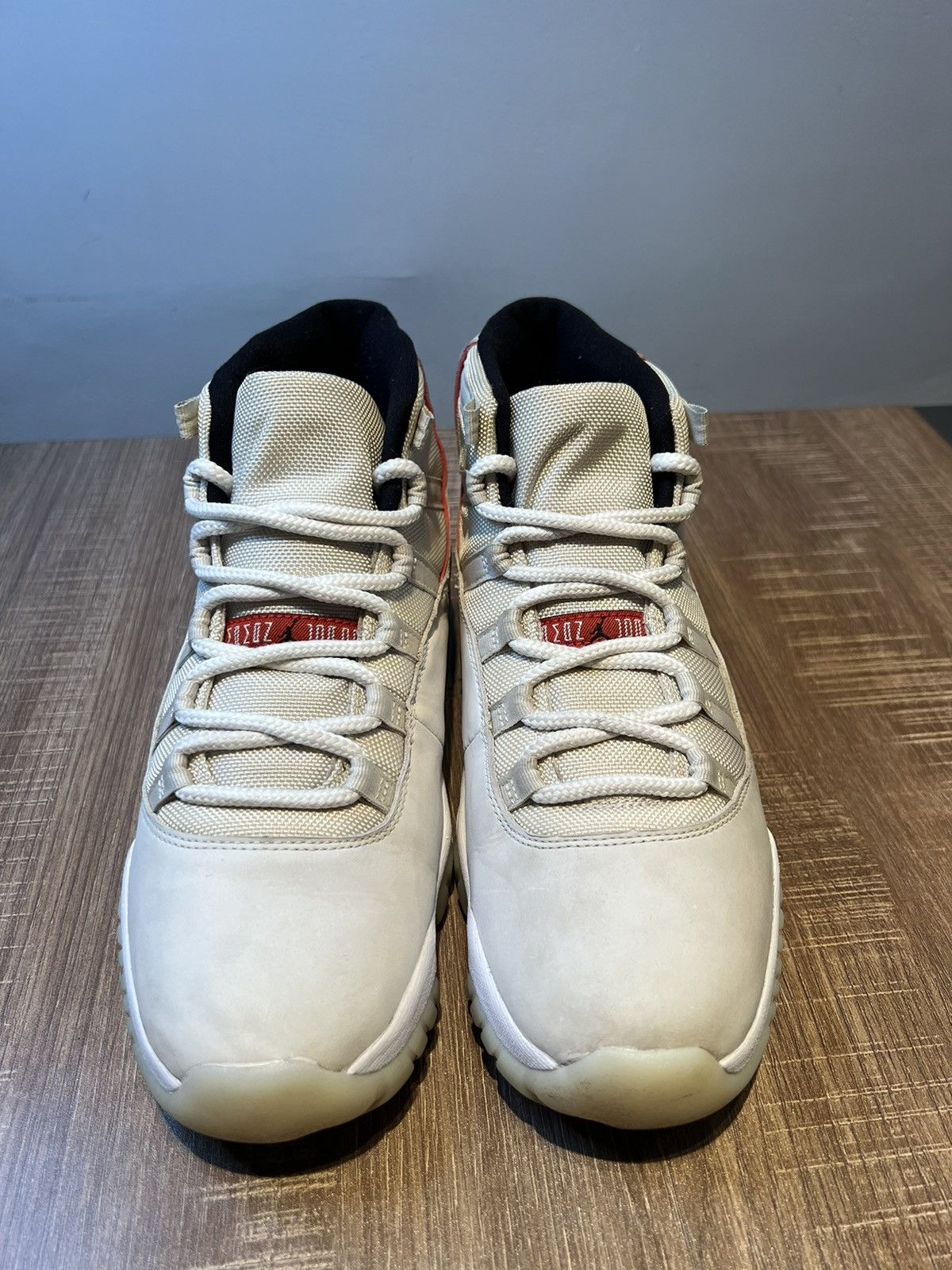 Jordan Brand NIKE SIZE 10.5 Air Jordan 11 Retro Platinum Tint Shoes Size US 10.5 / EU 43-44 - 3 Thumbnail